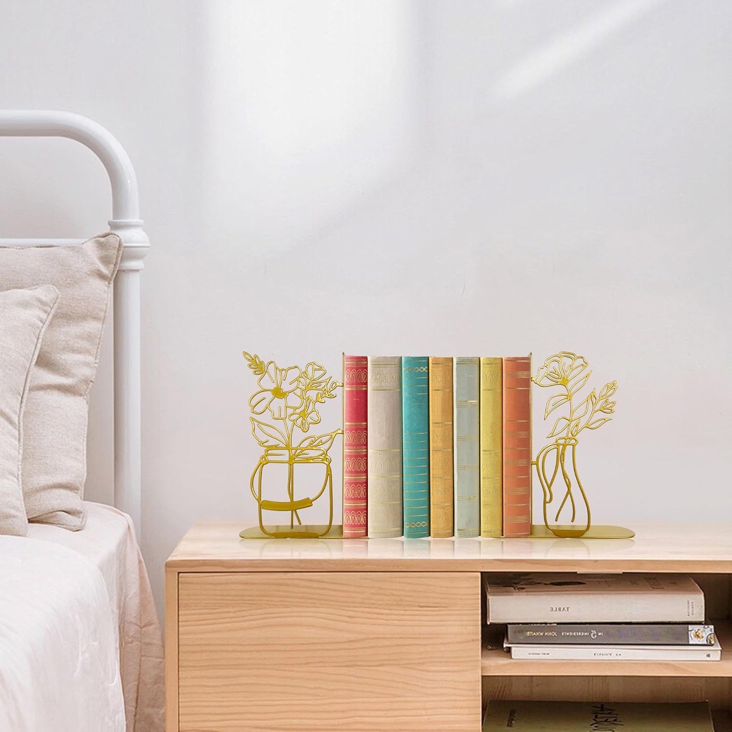 Metal Flower Vase Book Ends / Gold