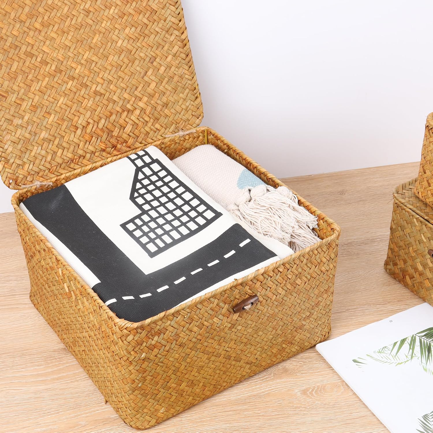 Wicker Shelf Baskets / Medium / Natural