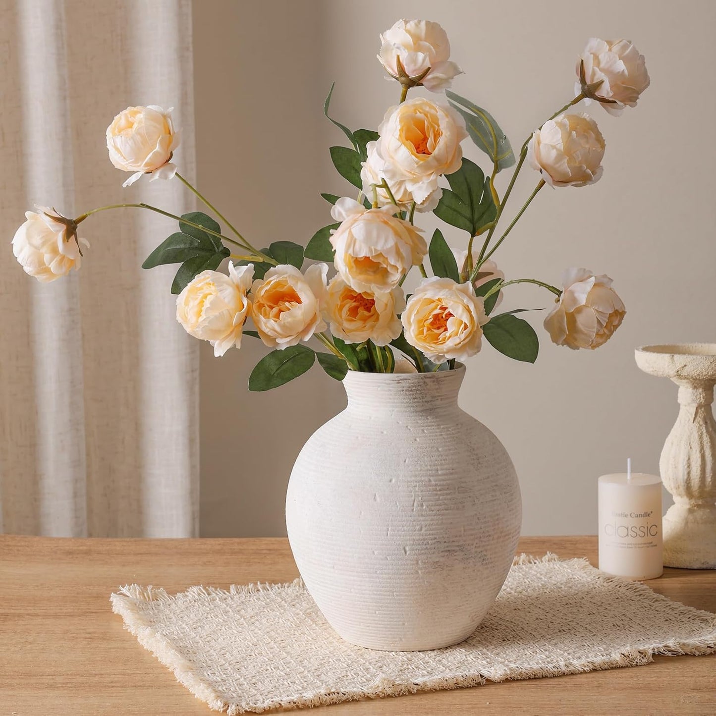 Ceramic Flower Vase Home Decor / 7.4 In - Antique White / 7.4 Inch