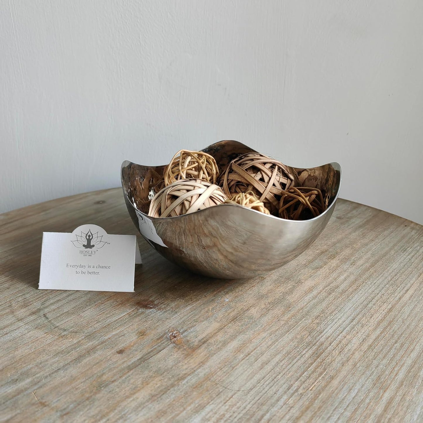 LED Candles / Diameter Finish Metal Bowl / 5.75" Diameter / Silver / 5.75 Inch