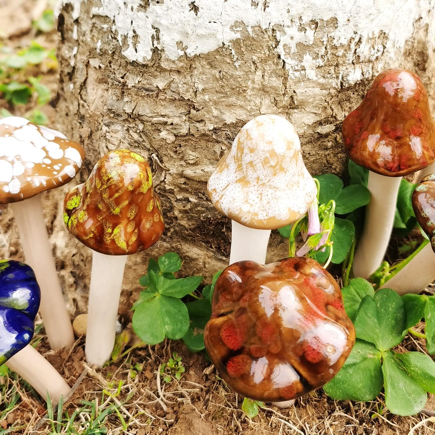Ceramic Mushroom Statue Garden Pot Decoration Mushroom Figurine Indoor and Outdoor / Set of 8