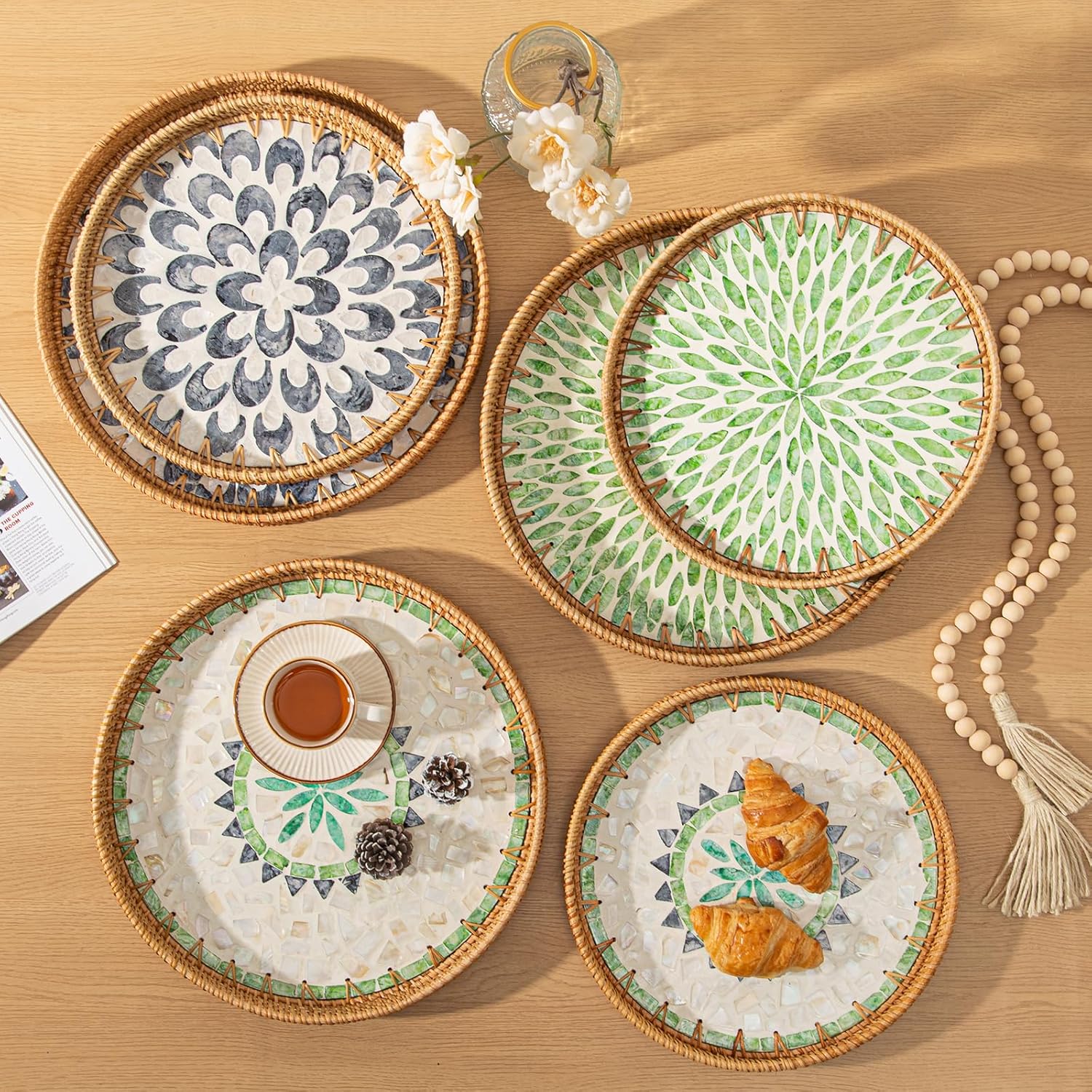 Wicker Serving Tray / Green Leaf / 12 Inch