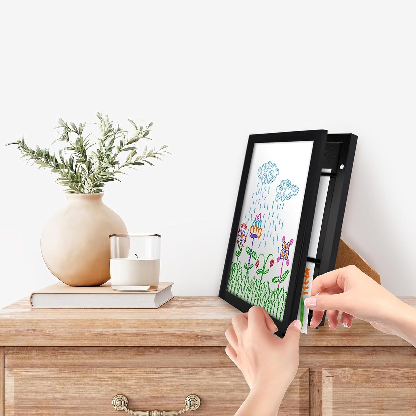 Kids Art Frame / 8.5 x 11 / Black