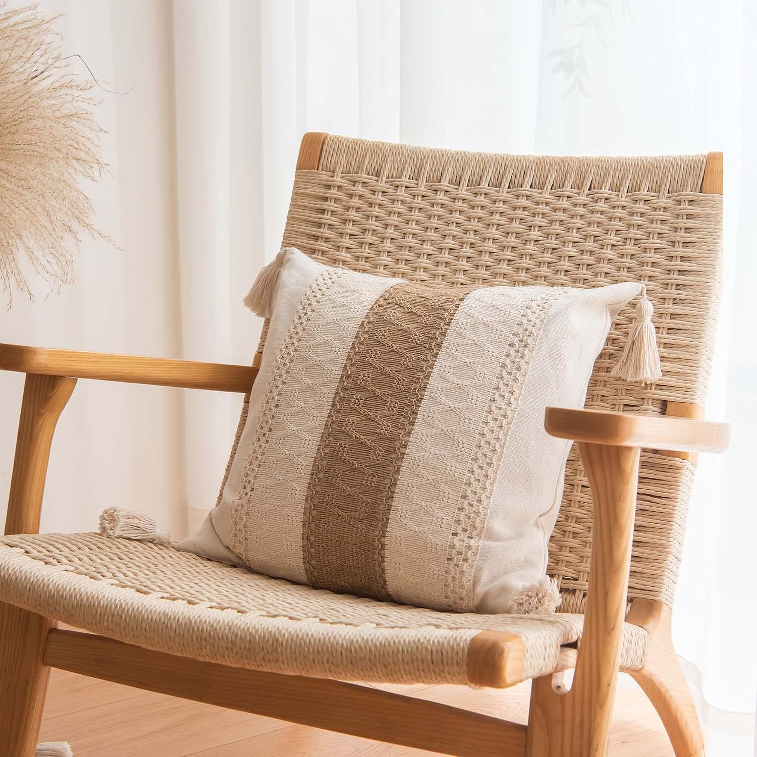 Woven Farmhouse Accent Decorative Throw Pillow Cover / 18 x 18 / Single Stripe