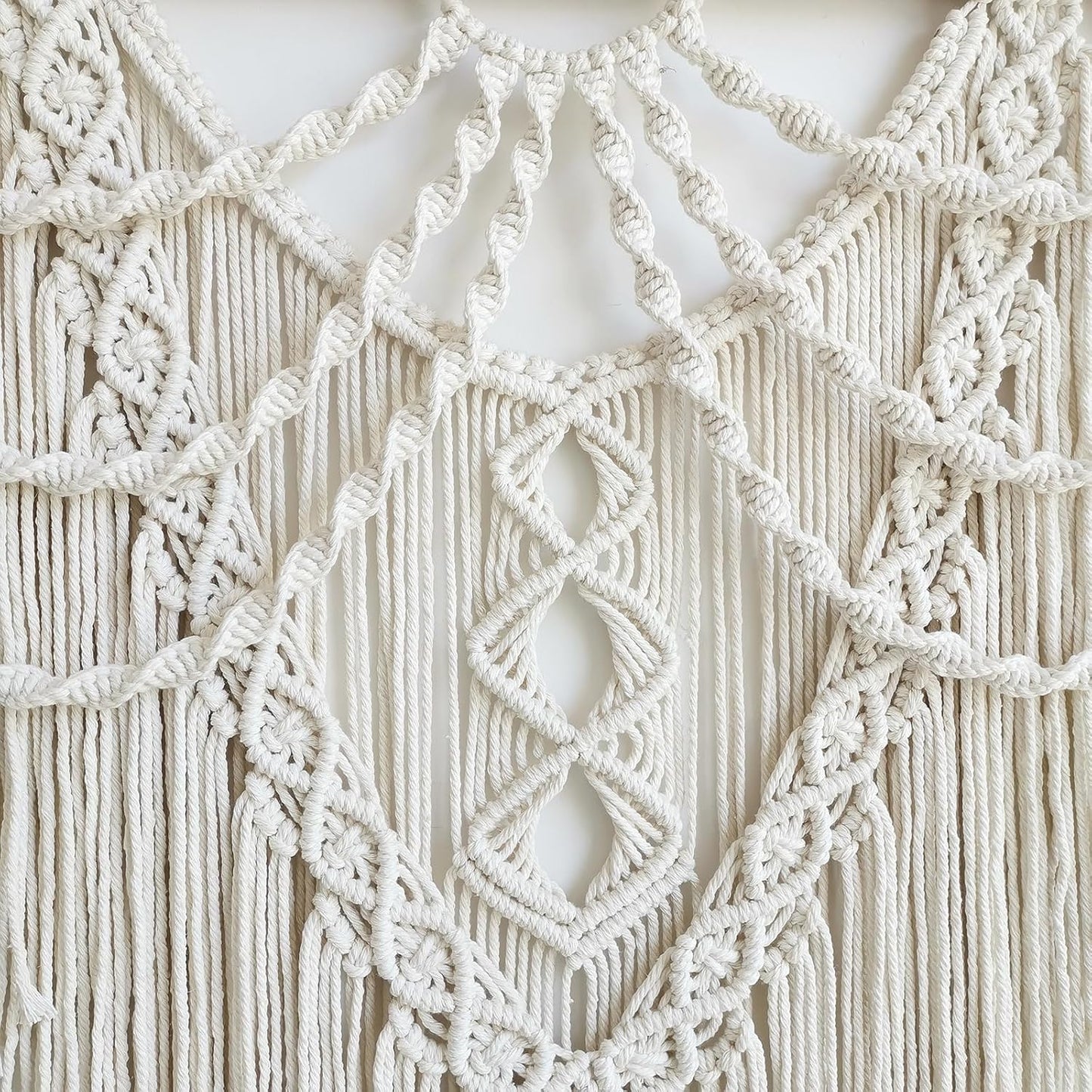 Macrame Wall Hanging Large- Boho Wall Decor- large wall art- Wall Decor Living Room / Beige-fringe