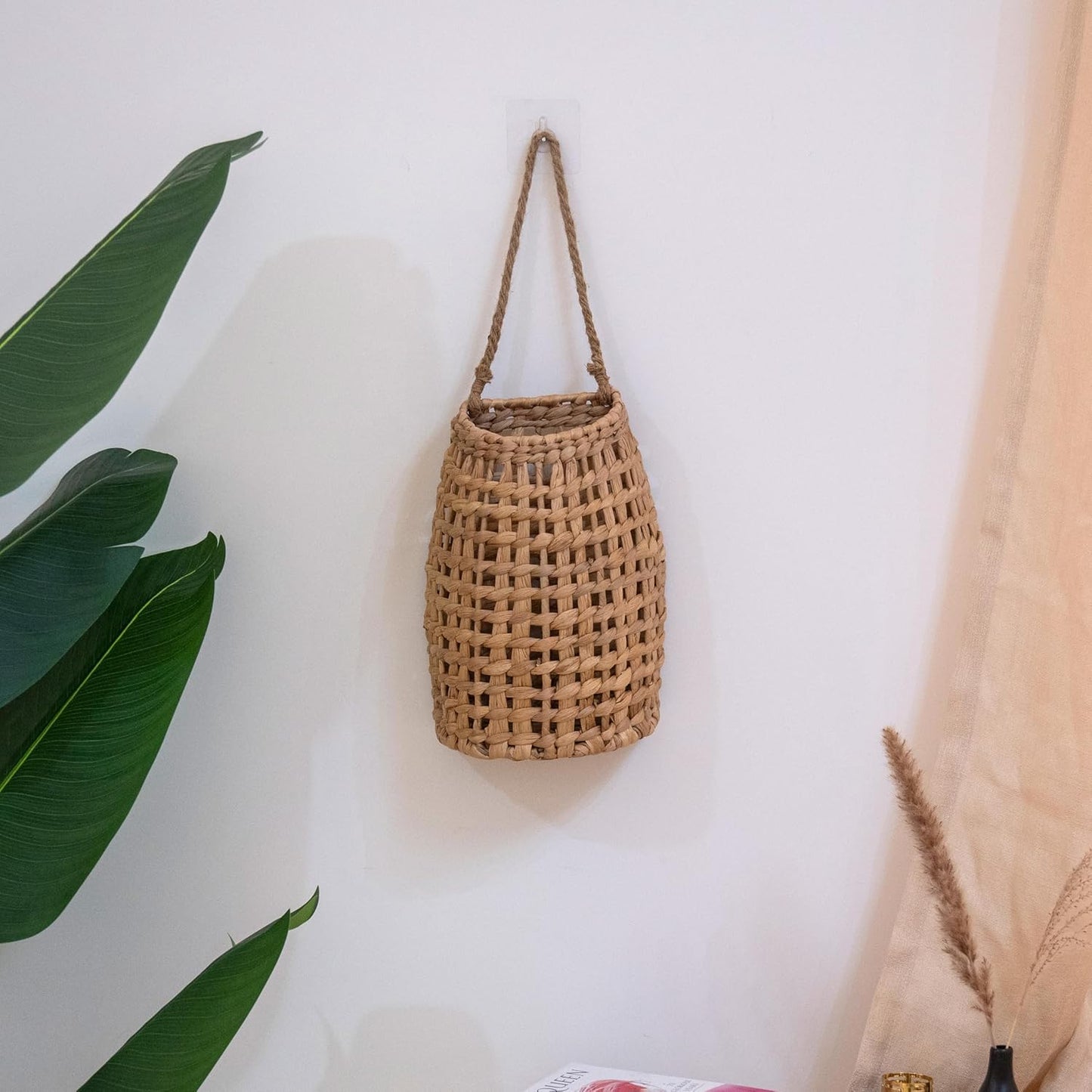 Woven Hanging Basket Door Hanging Basket Wall / Water Hyacinth