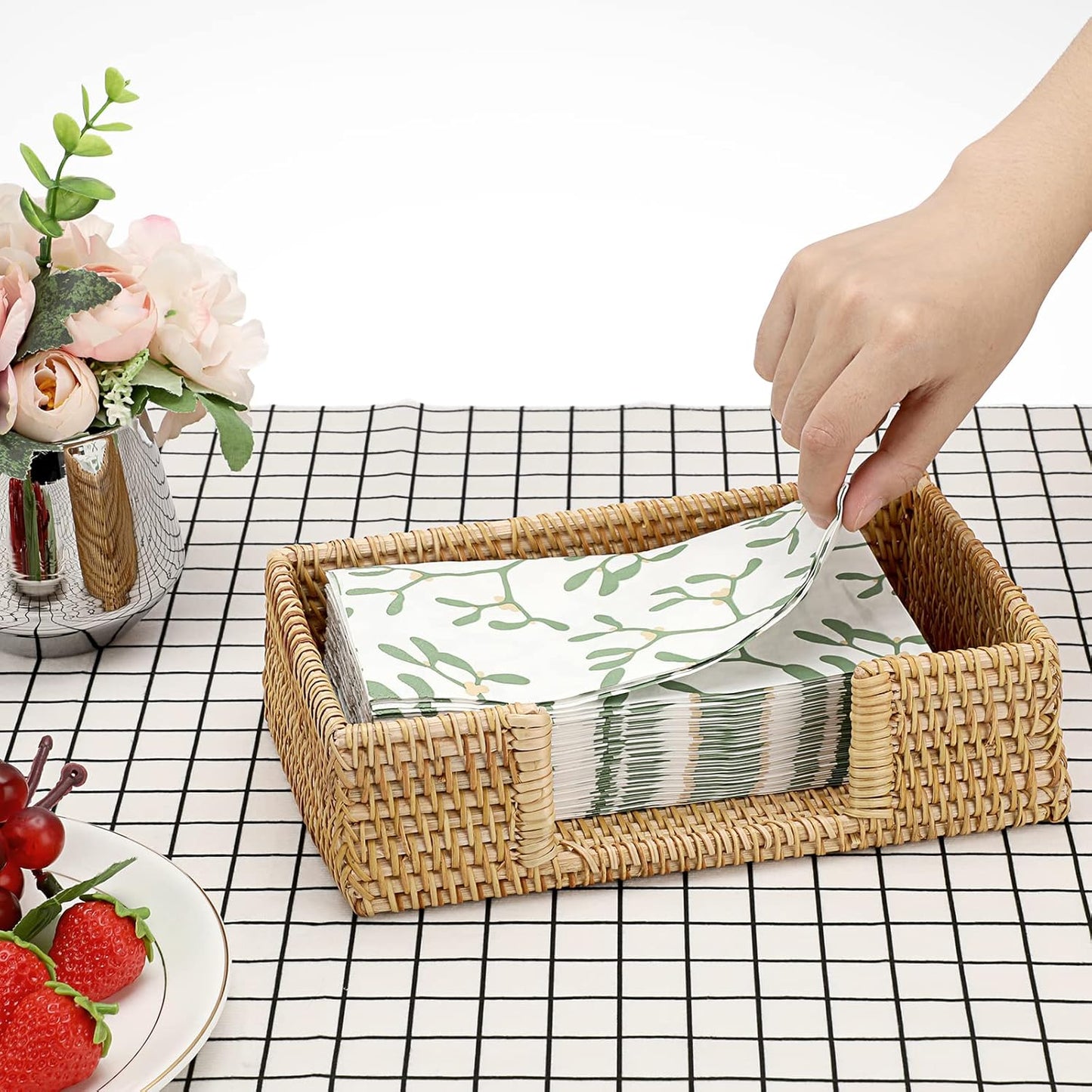 Napkin Holder Rattan Guest Towel Holder Tray / Honey Brown / 9.4 x 5.5 / Inch/ Guest Towel