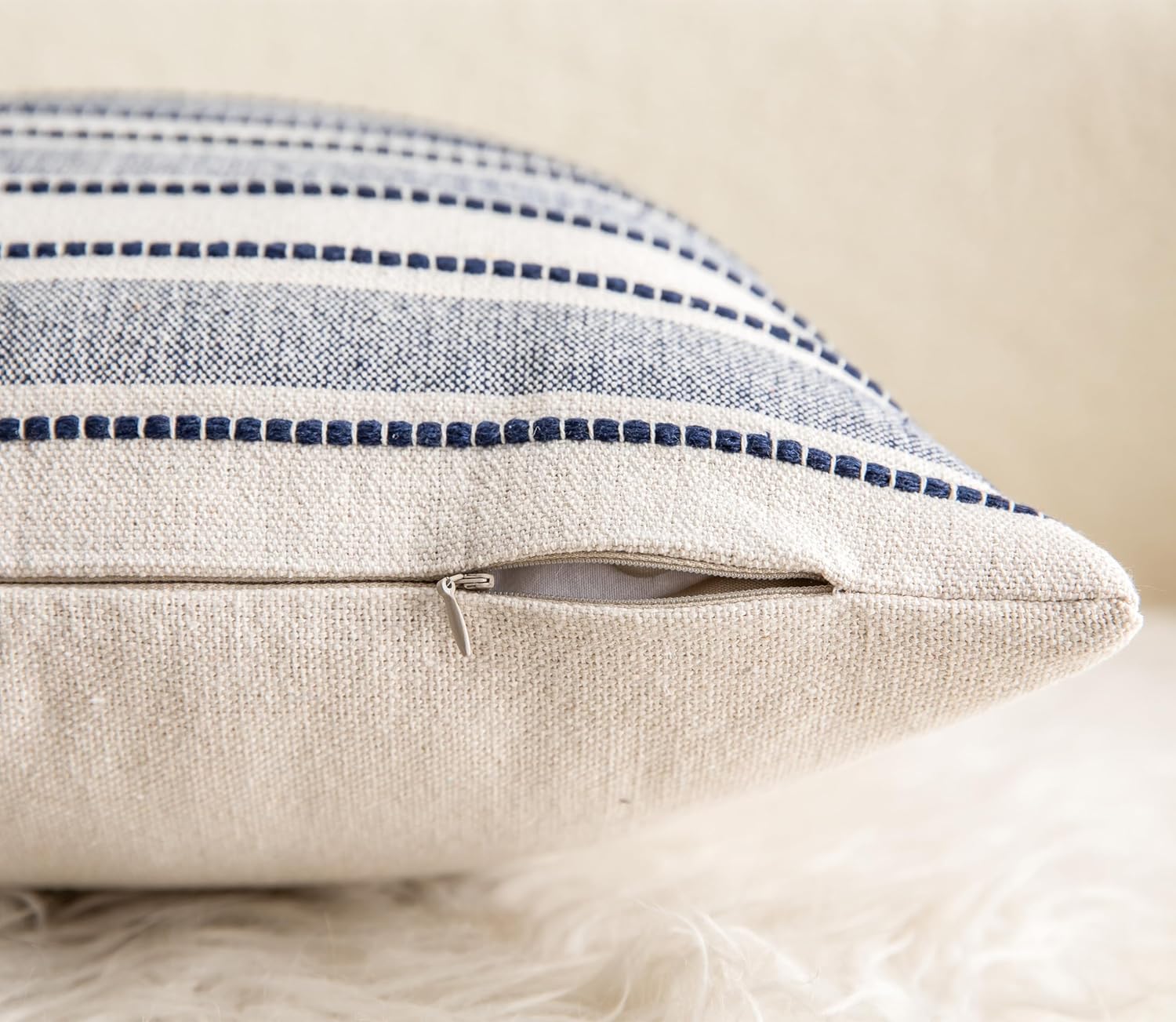 Farmhouse Textured Pillow Case / Navy Blue / 18 x 18 / Set of 2