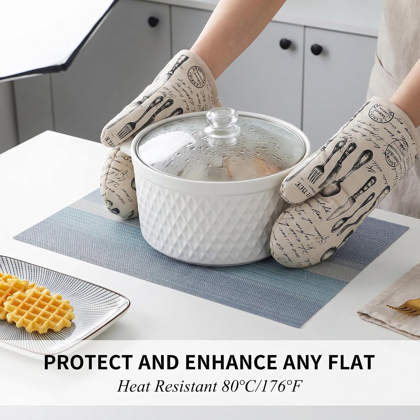Winknowl Placemats, Set of 8 Heat Resistant Stain Resistant Woven Vinyl Insulation Placemats, Durable Washable Elegant