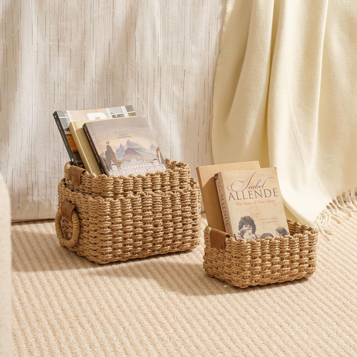 Small Wicker Baskets for Organizing / Desert