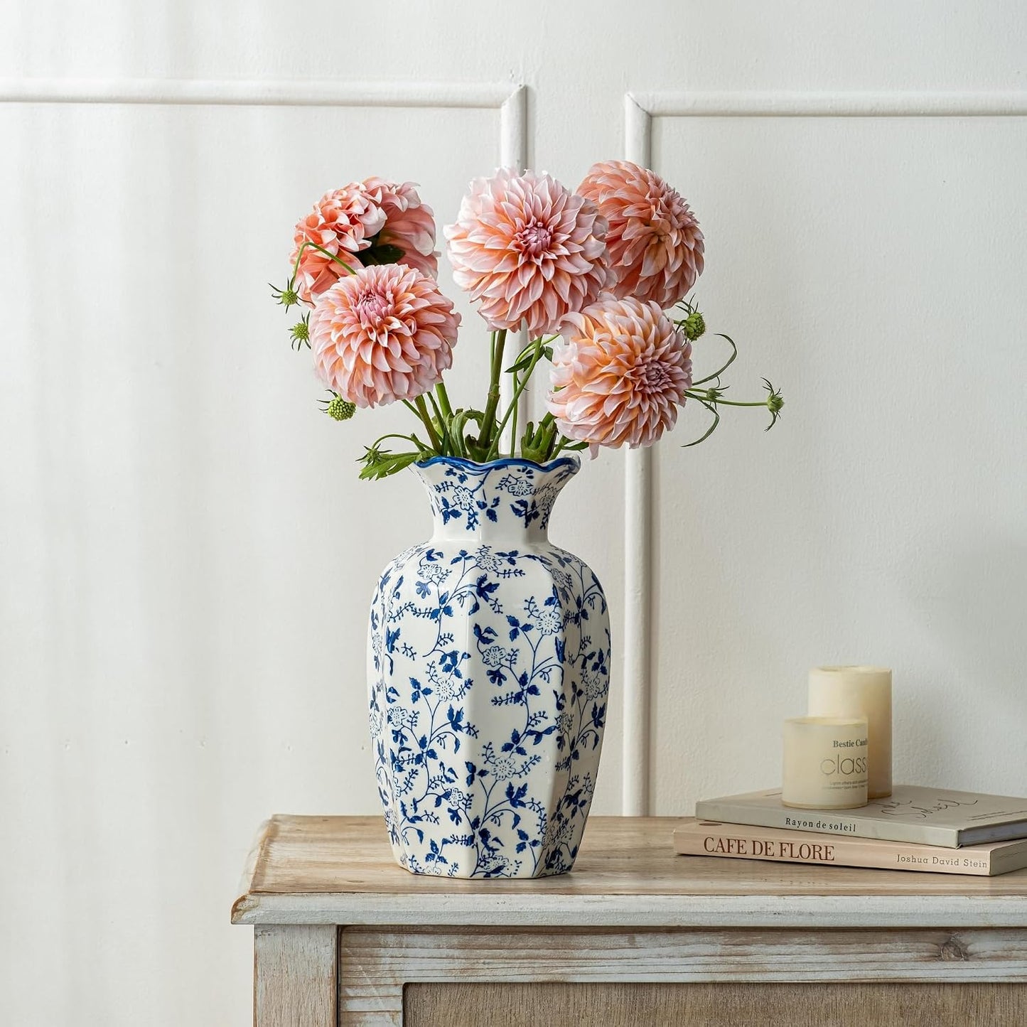 White Ceramic Vase / Vase-u02 / 9.5 INCH / Blue