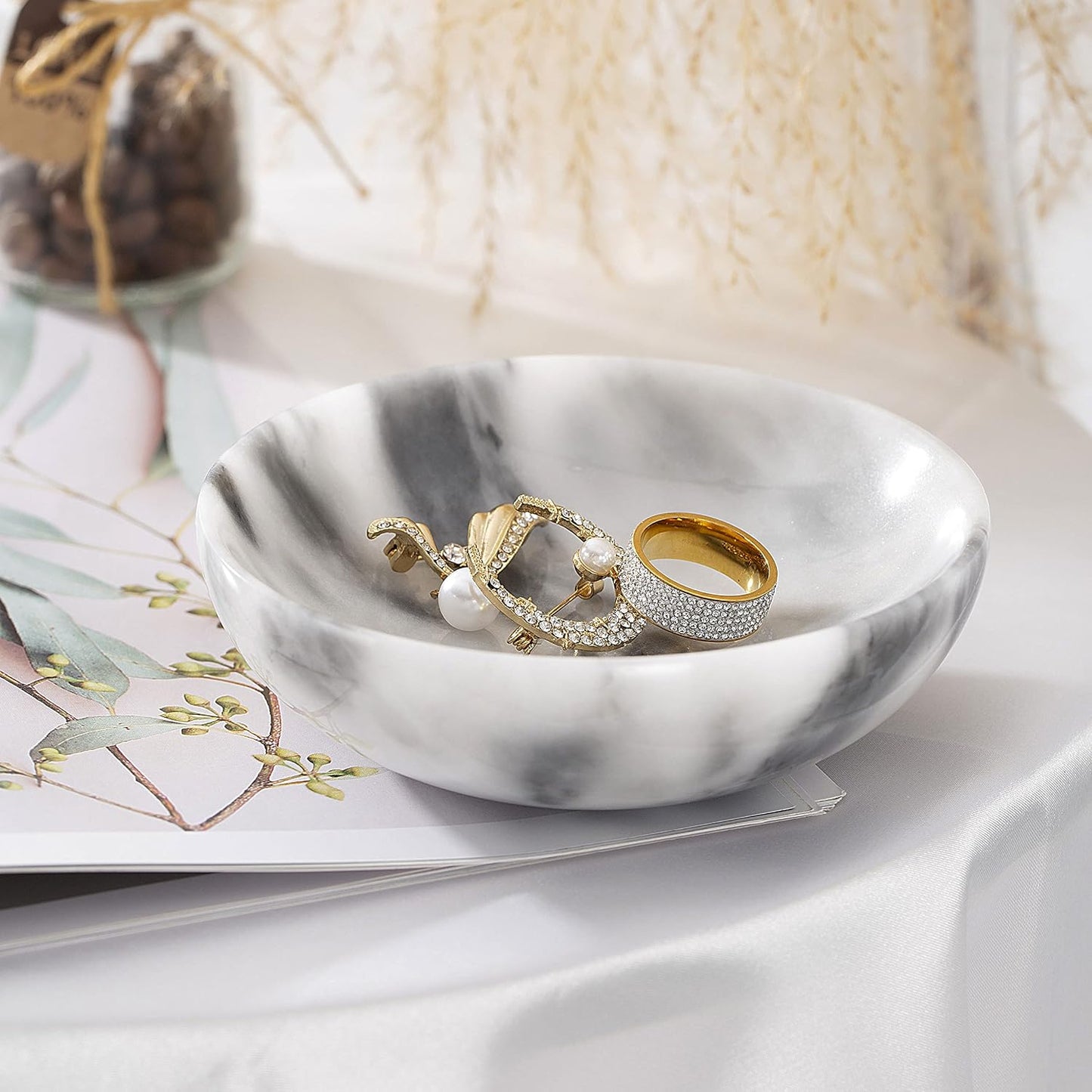 Rings Holder / Marble Jewelry Dish / White