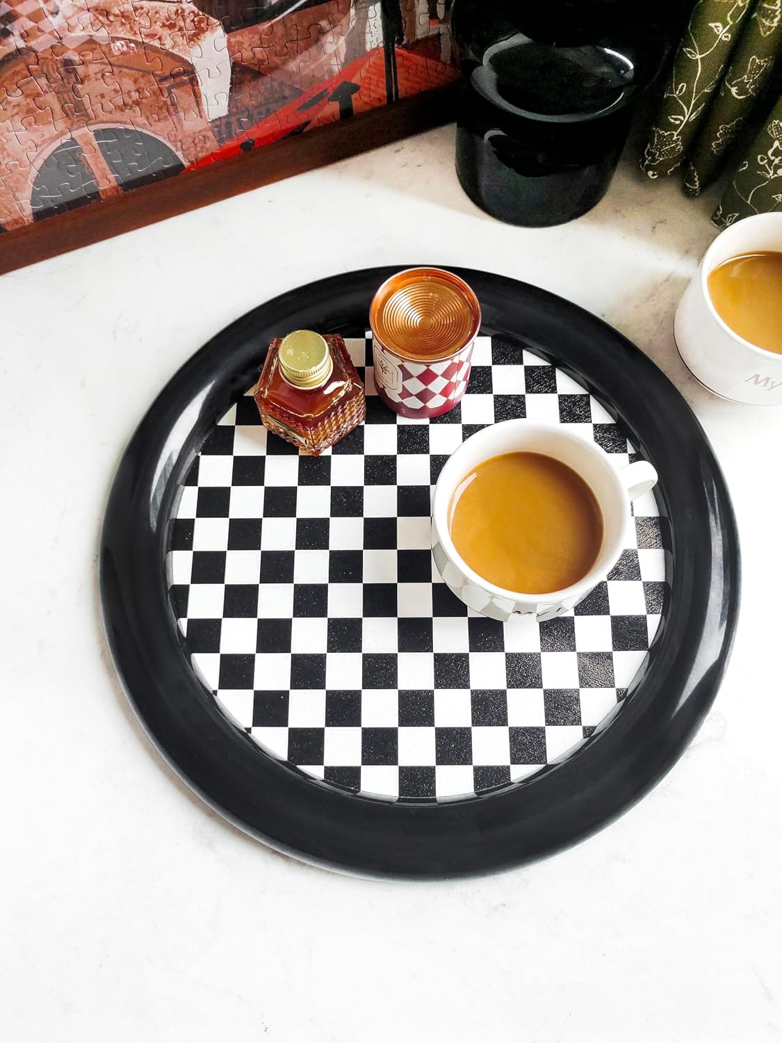 Checkered Decorative Tray / Round Black Checkered