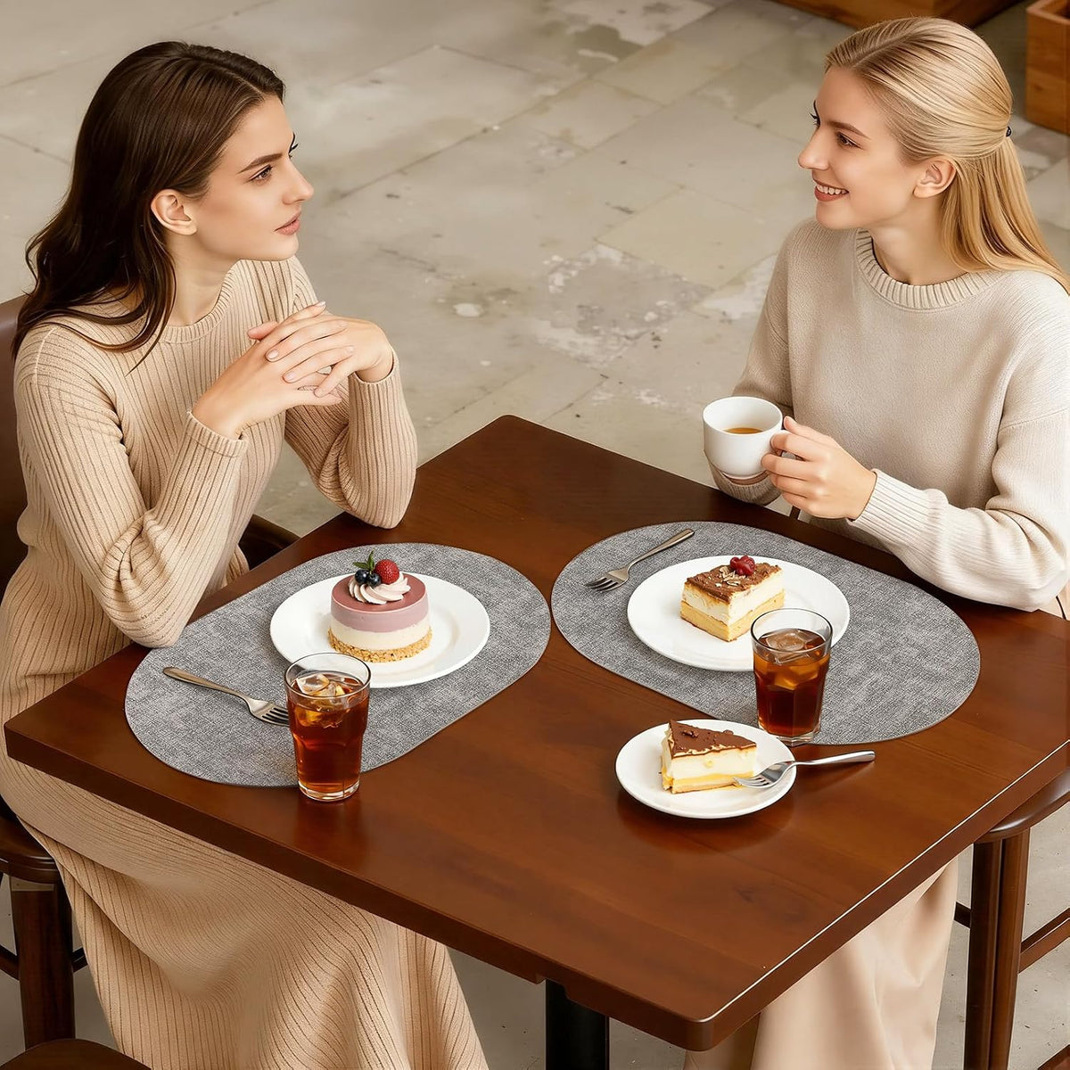 Placemats Set of 4, 11.8 x 17 Inch, Light Grey | Heat Resistant Oval Faux Leather Place Mats, Waterproof Wipeable