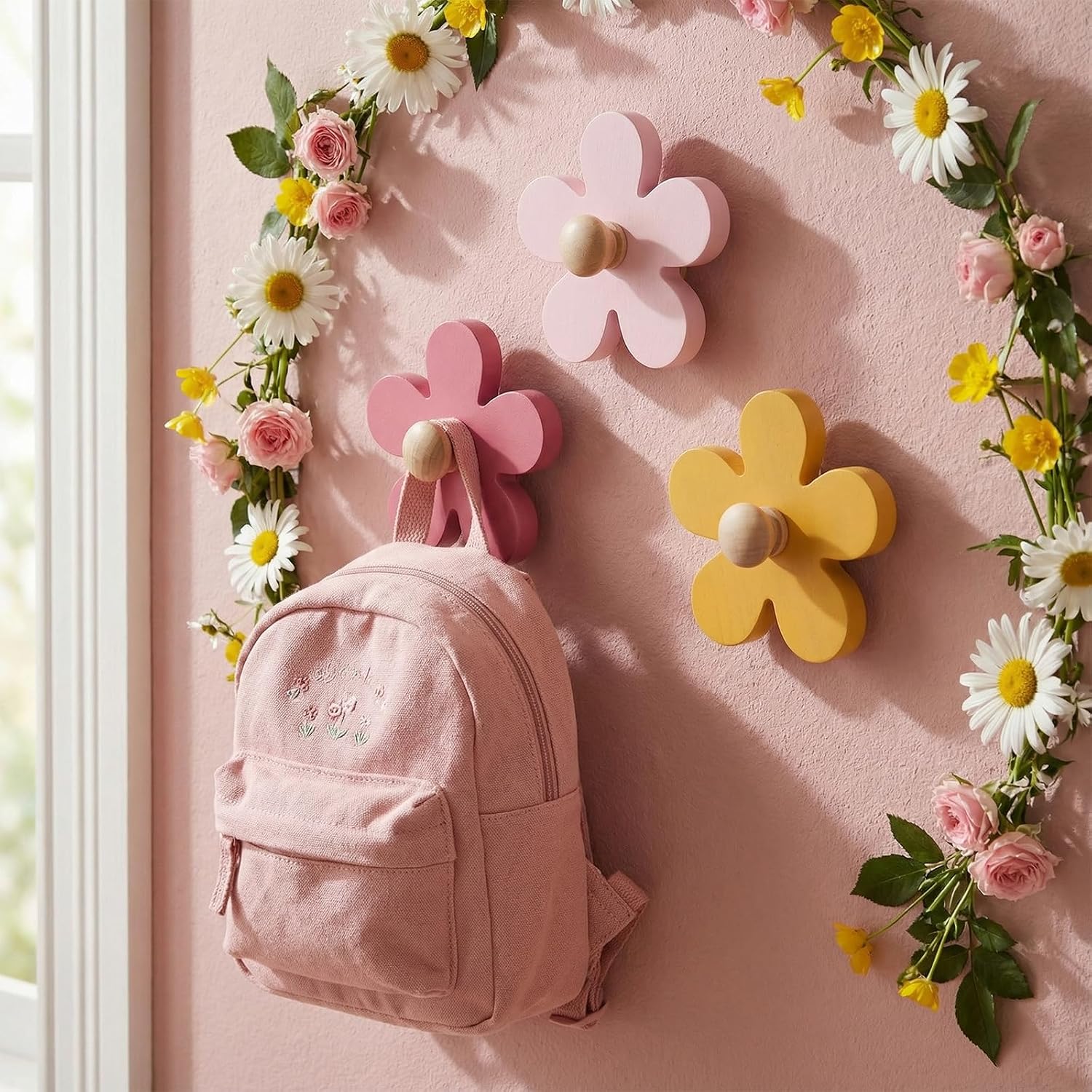 Pcs Daisy Wall Hooks Wood Flower Towel Hooks Flower Decorative / Yellow, Pink, Purple / Set of 3