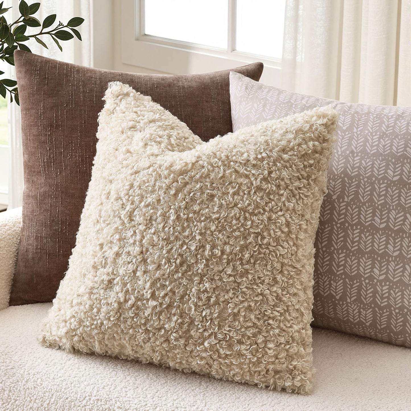 Teddy Faux Fur Throw Pillow Covers Soft Fuzzy Sherpa / Neutral Oatmeal / 18 x 18 / Set of 2