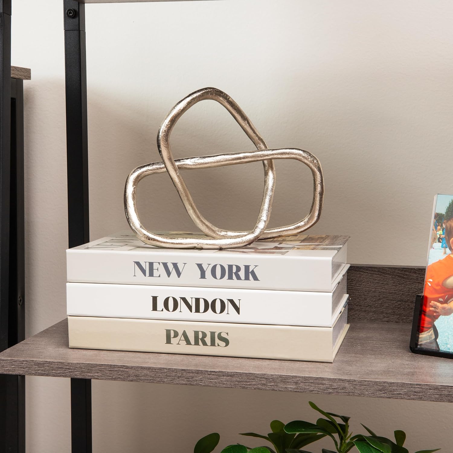 Modern Home and Office Decor / Decorative Squiggle