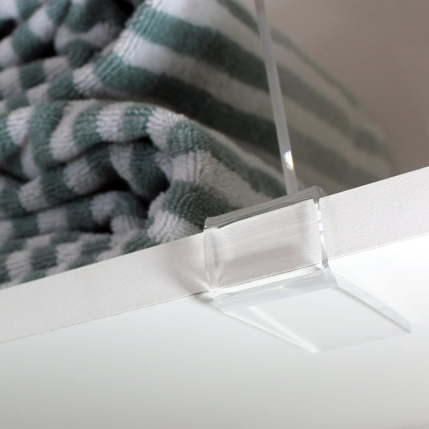 Wood Shelves / Closet Organizers / Clear / Set of 2