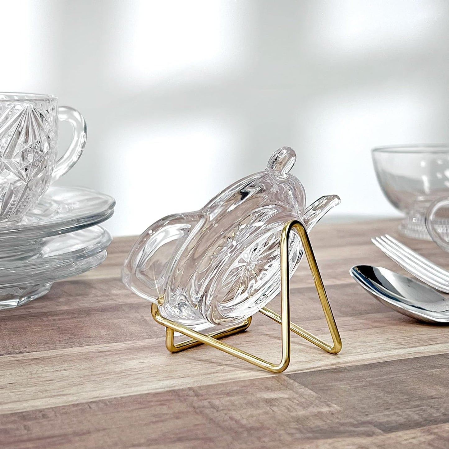 Wire Easel Stand / Gold