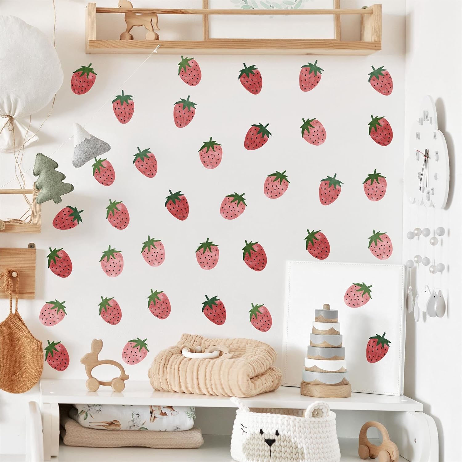 Wall Decal Vintage Retro Fruit Wall Stickers Boho Nursery Decals / Strawberry