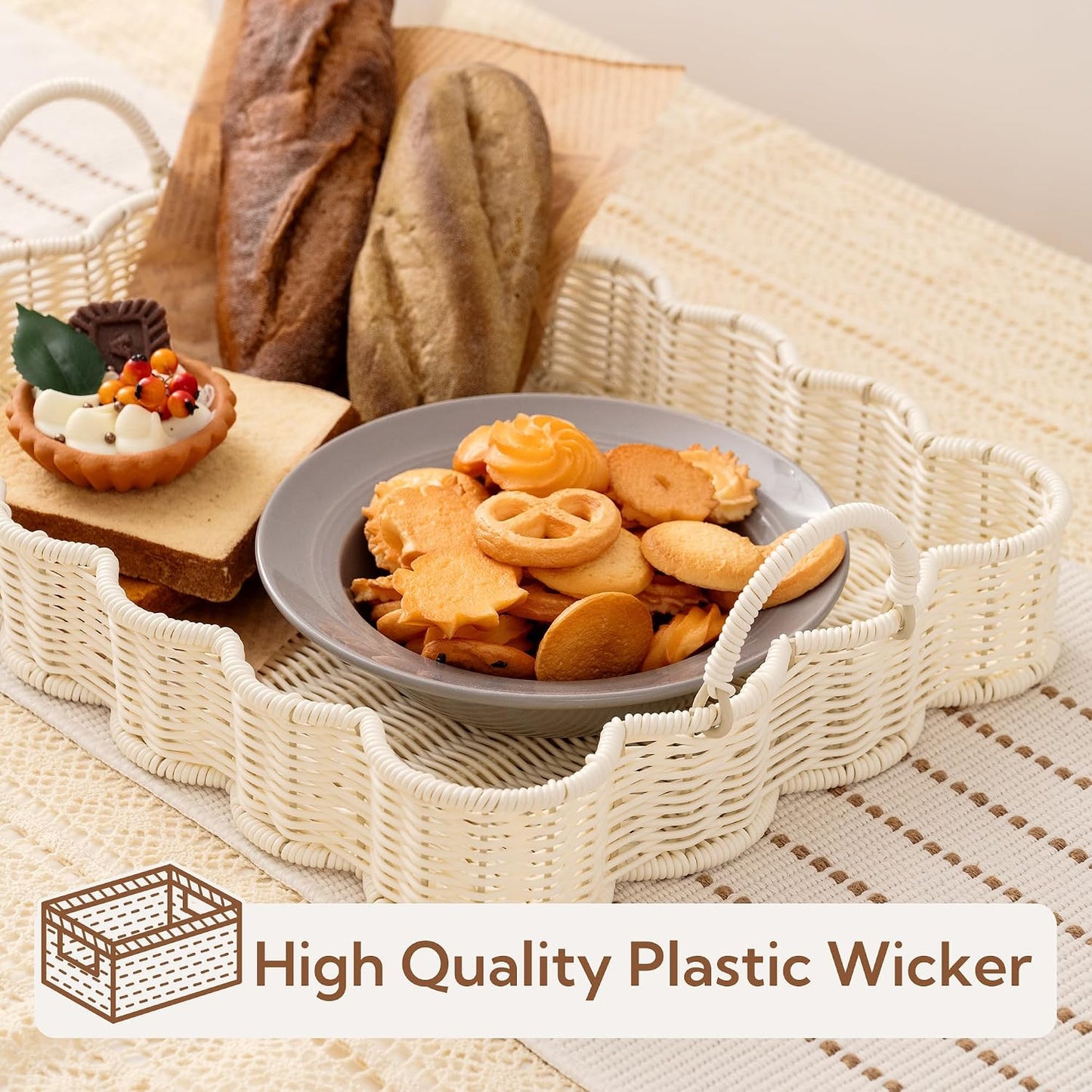 Wicker Serving Trays / Off White