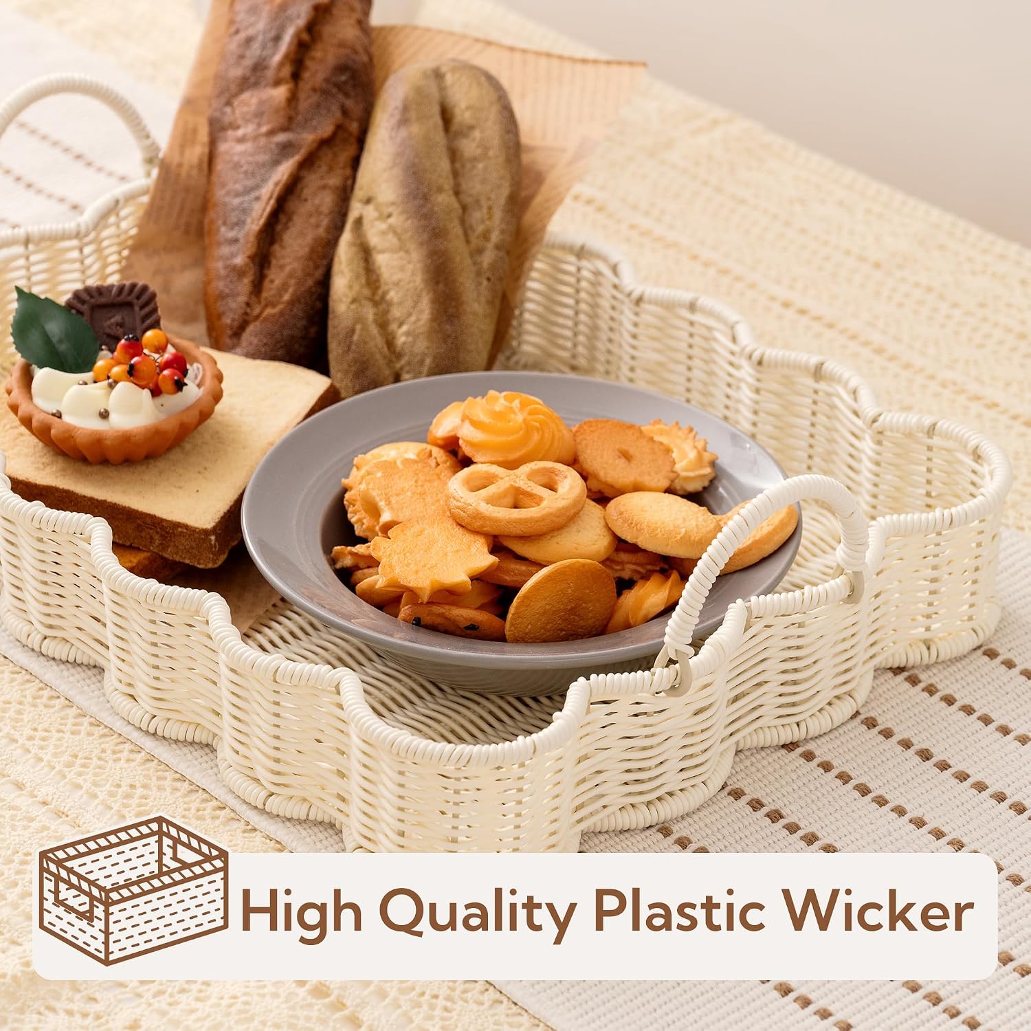 Wicker Serving Trays / Off White