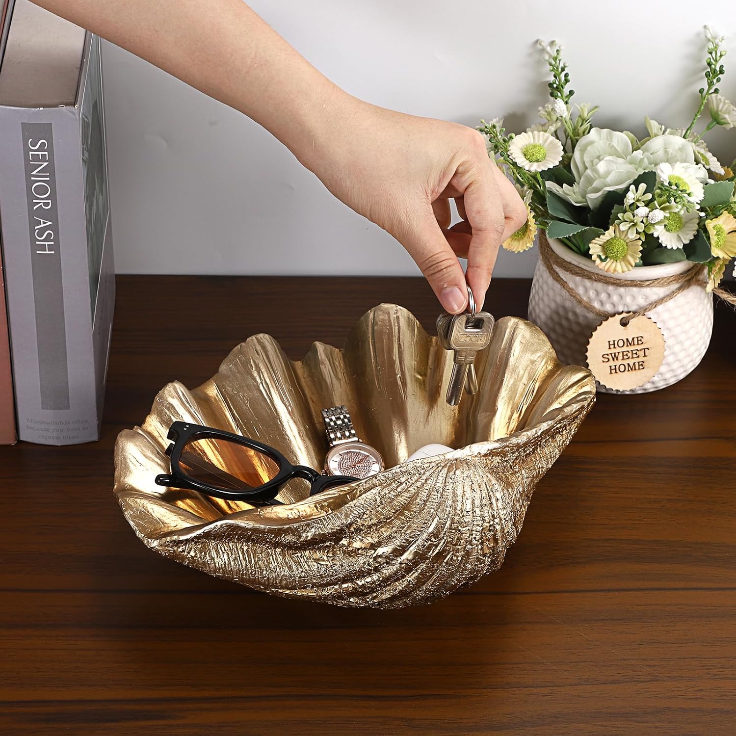 Decorative Key Bowl for Entryway Table Resin Clam Shell Bowl Coastal Beach / Gold / 9.8 x 8.3 x 3.5