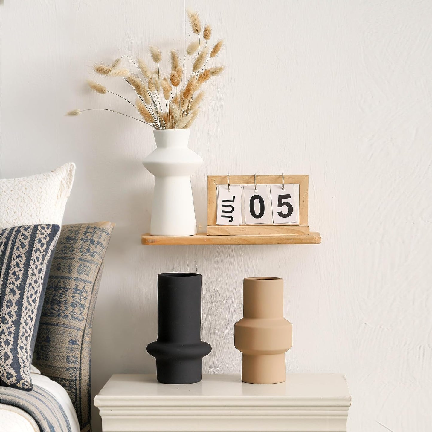Modern Ceramic Vase / 8 Inch / Set of 104