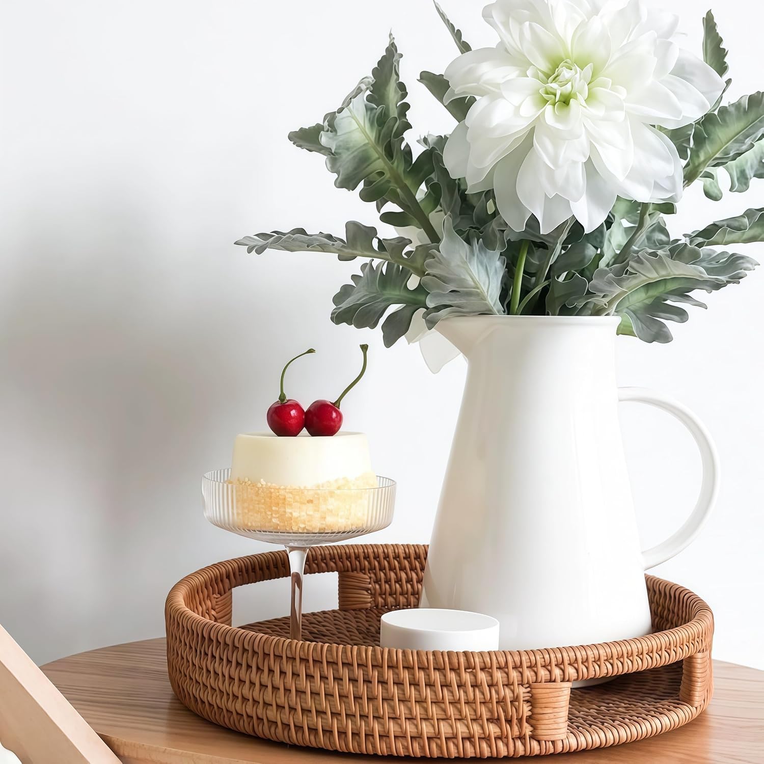Round Rattan Tray / Natural / 11.8