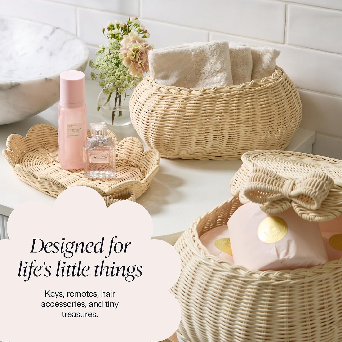 The Original Scalloped Bow Basket / Natural with Bow / 15 x 11 x 6 / Set of 2