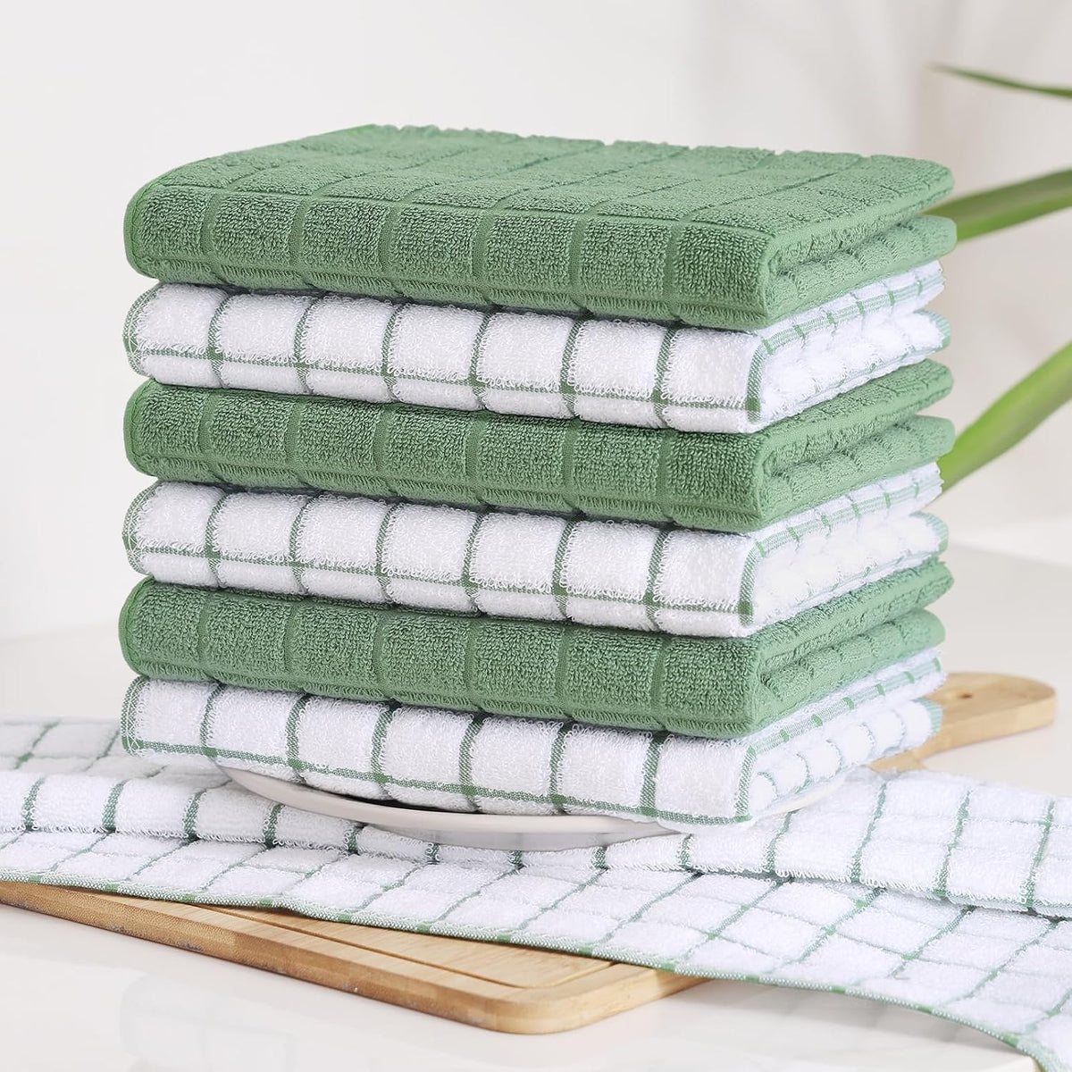 Homaxy Large Premium Cotton Kitchen Towels 16"x 28", 8 Pack, Grass Green | Natural Ring Spun 390 GSM Dish Towels, Super