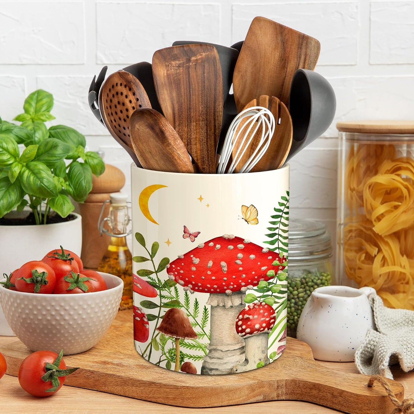 Kitchen Decor Ceramic Utensil Holder for Farmhouse Indoor Kitchen / Mushroom