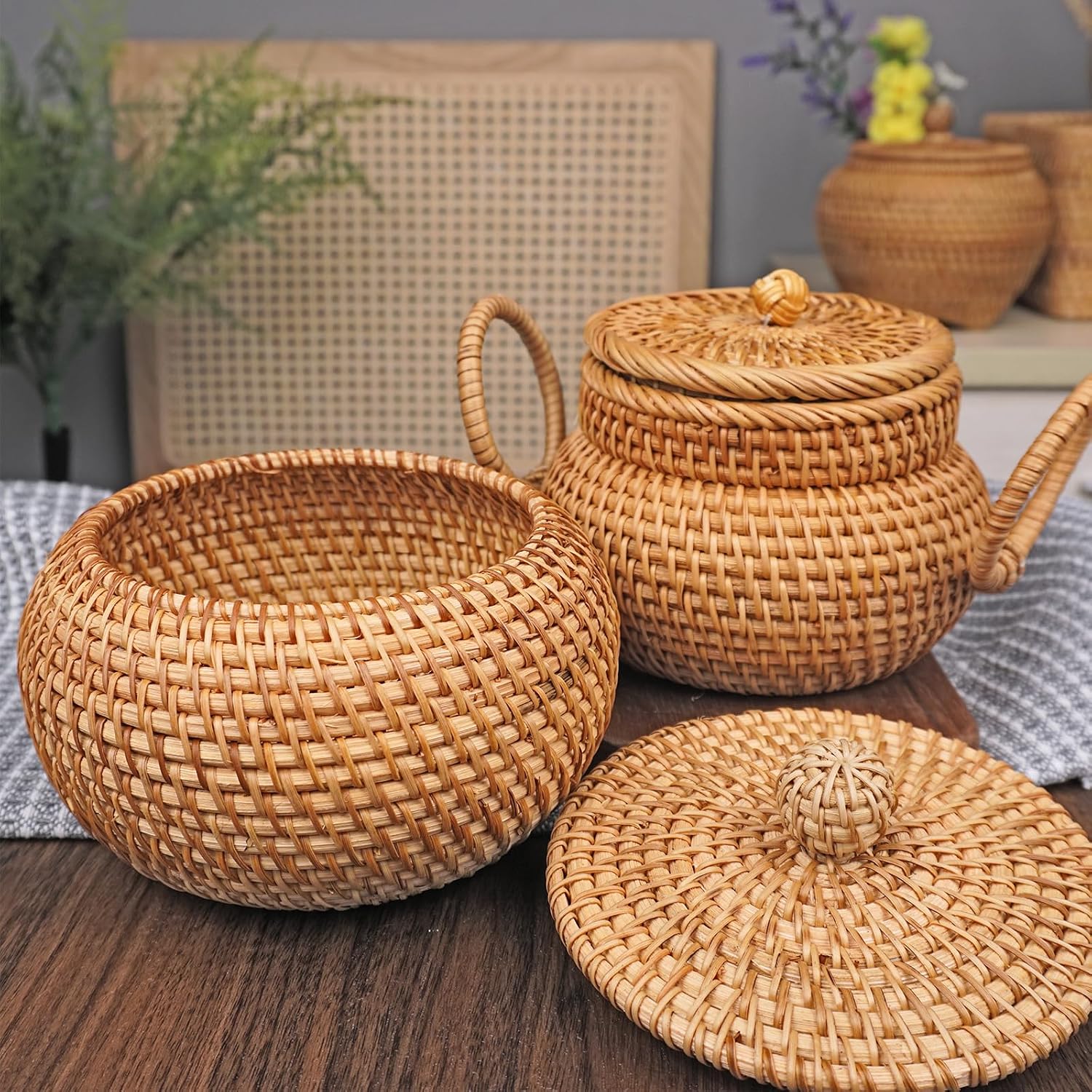 Round Rattan Basket Box / Round Rattan Basket with Lid / 6.3 Inch