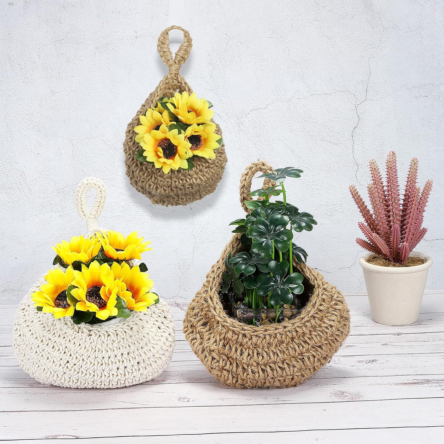 Size Teardrop Home Decor Storage Hand-Woven Wall Hanging Basket / Medium / Brown