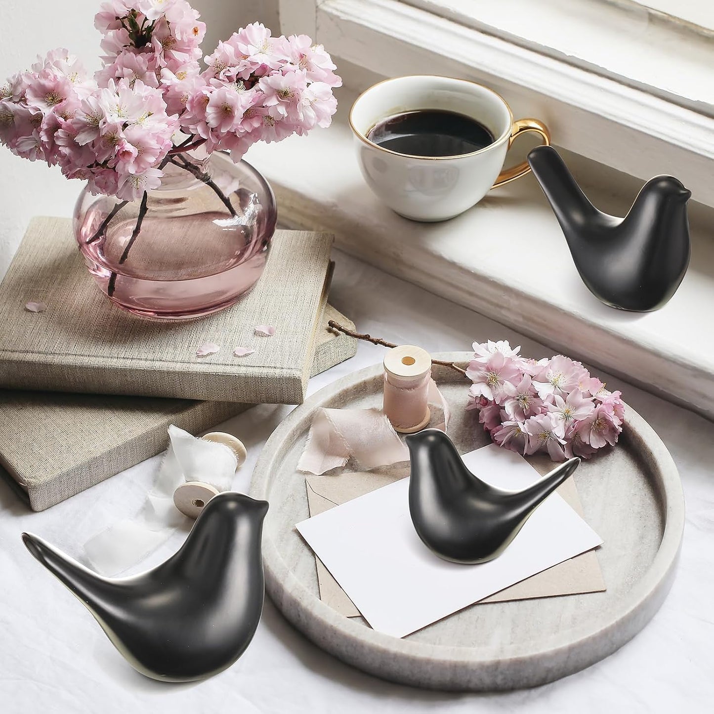 Bird Decor Figurine Ceramic Bird Statue Small Modern Figurines Home Decor / Black / Set of 3