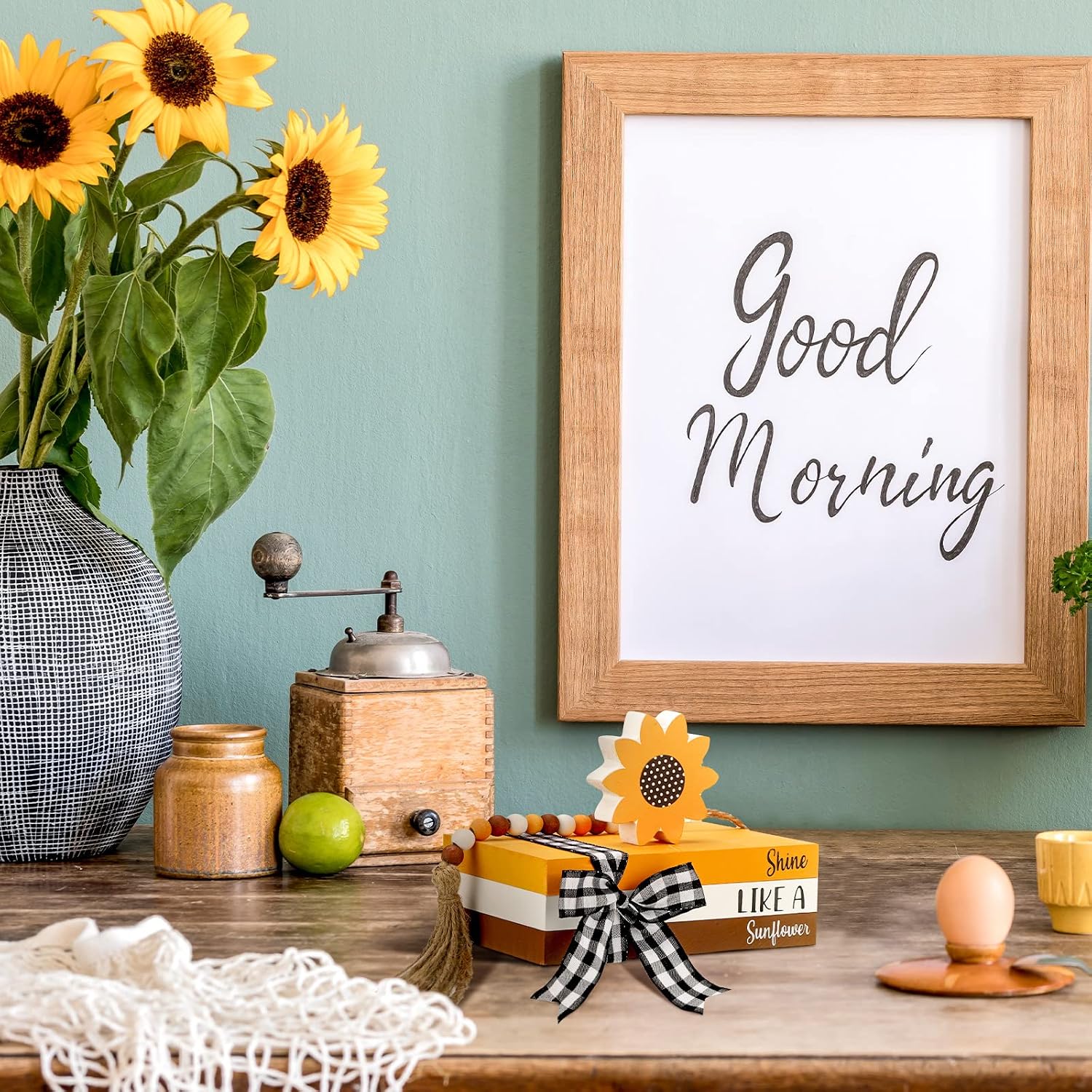Ribbon Truck Wood Book Stack Table / Sunflower / Red