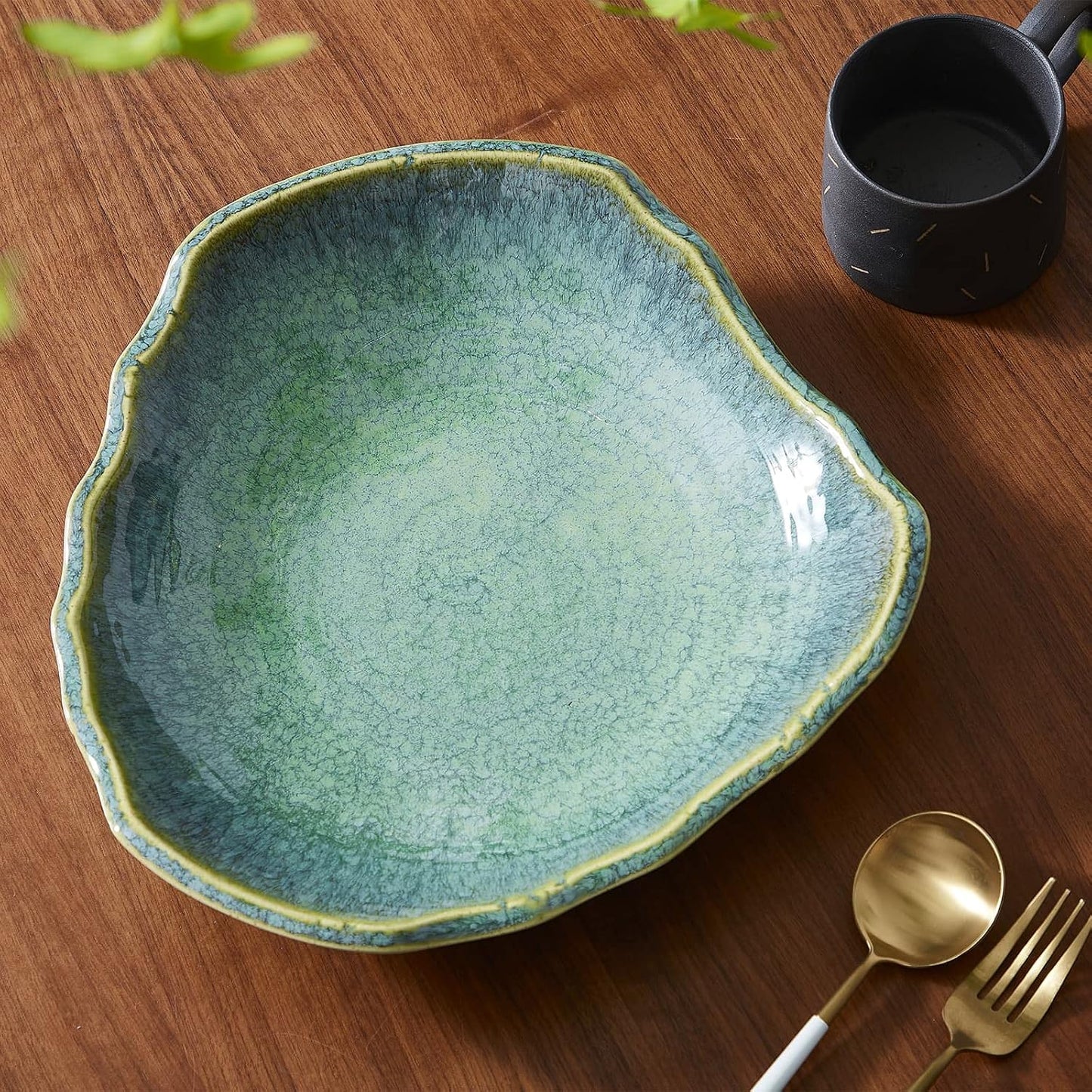 Modern Coffee Table Decor / Green