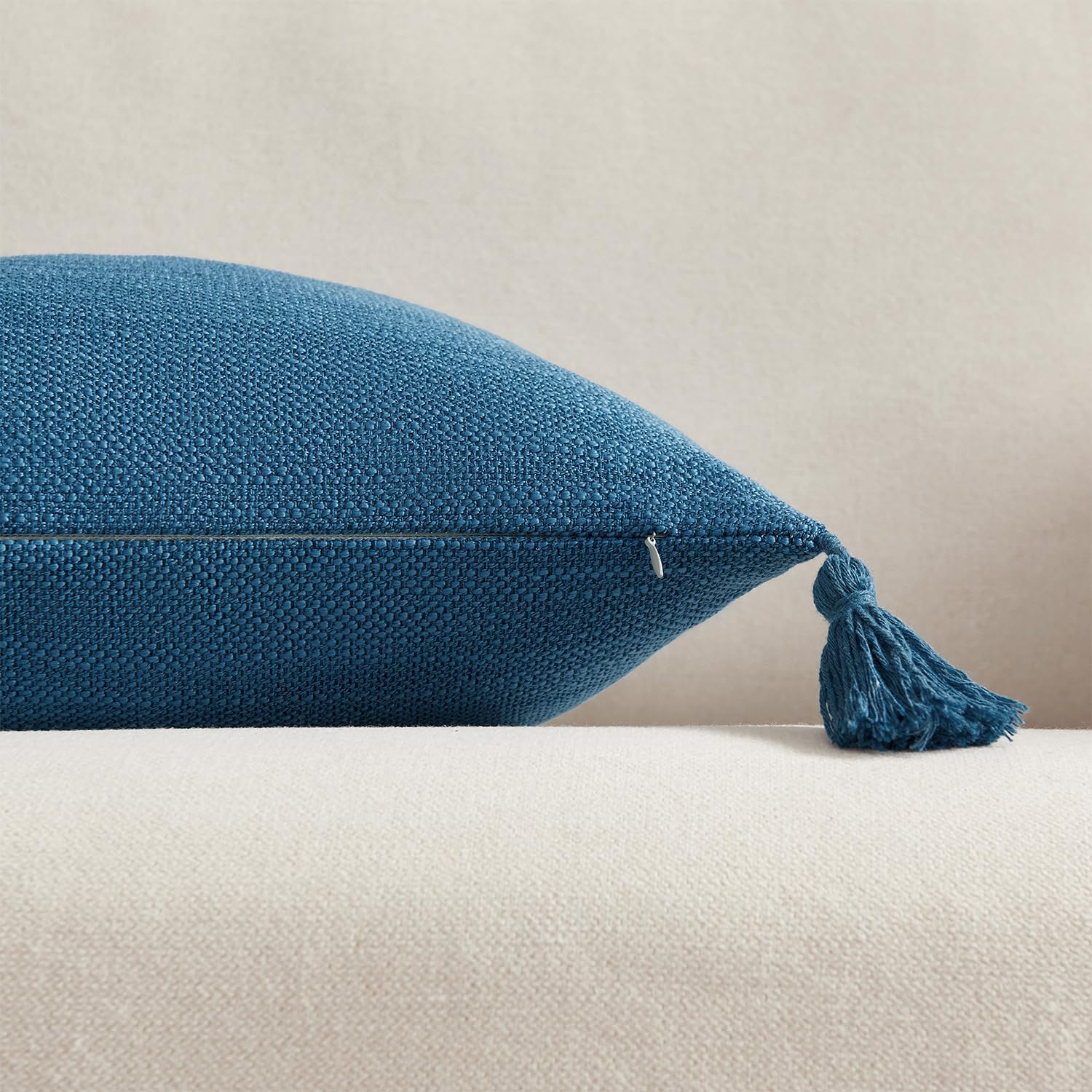 Linen Look Decorative Throw Cushion Covers / Deep Blue / 18 x 18 / Set of 2