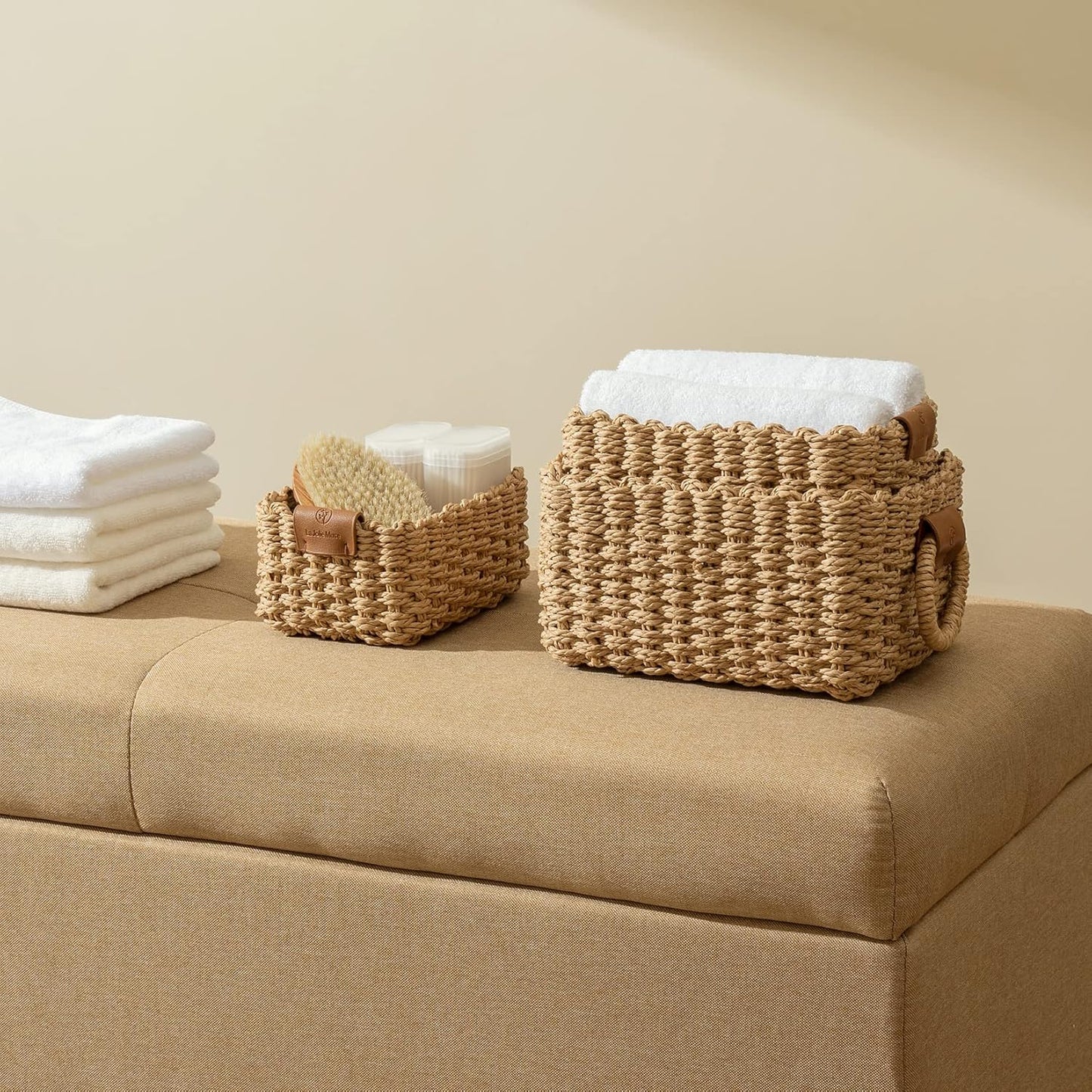 Small Wicker Baskets for Organizing / Desert