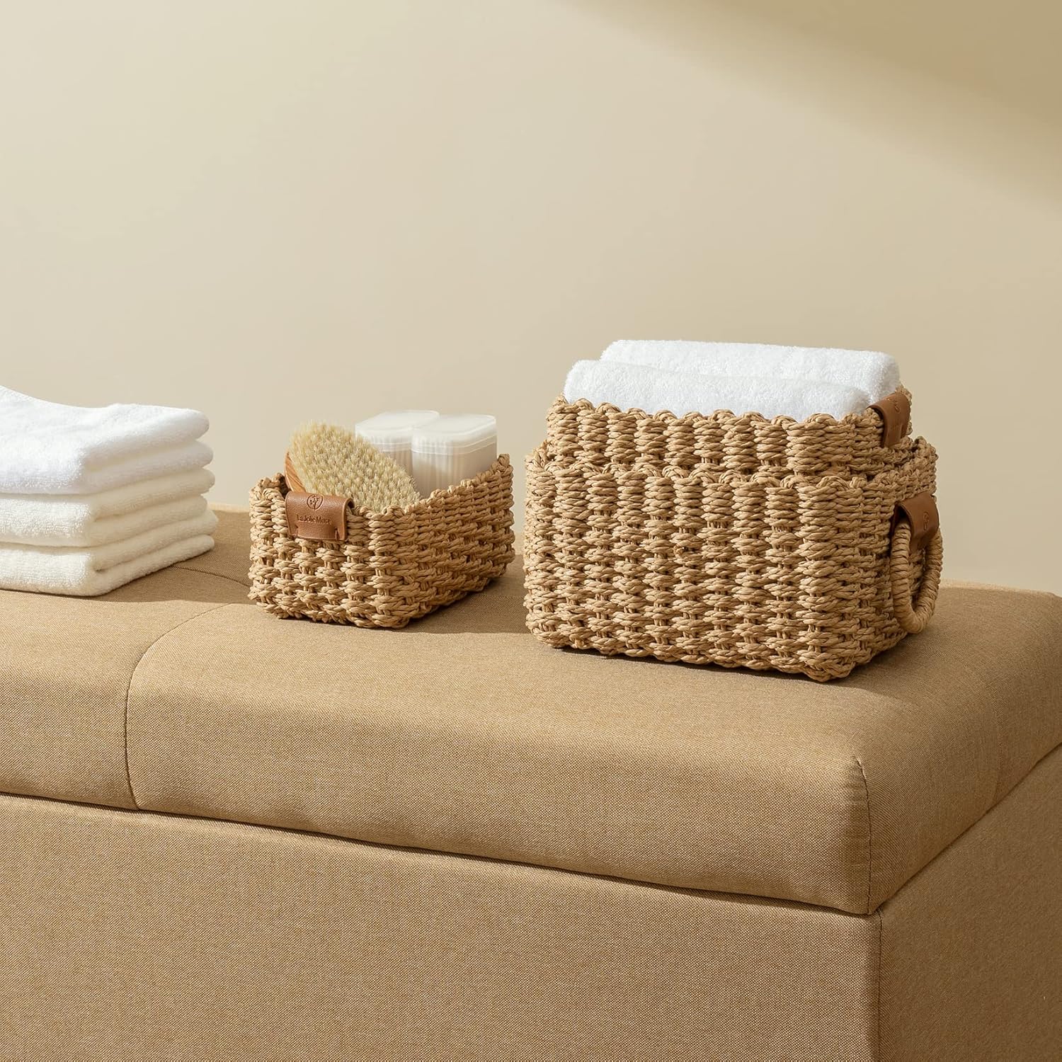 Small Wicker Baskets for Organizing / Desert