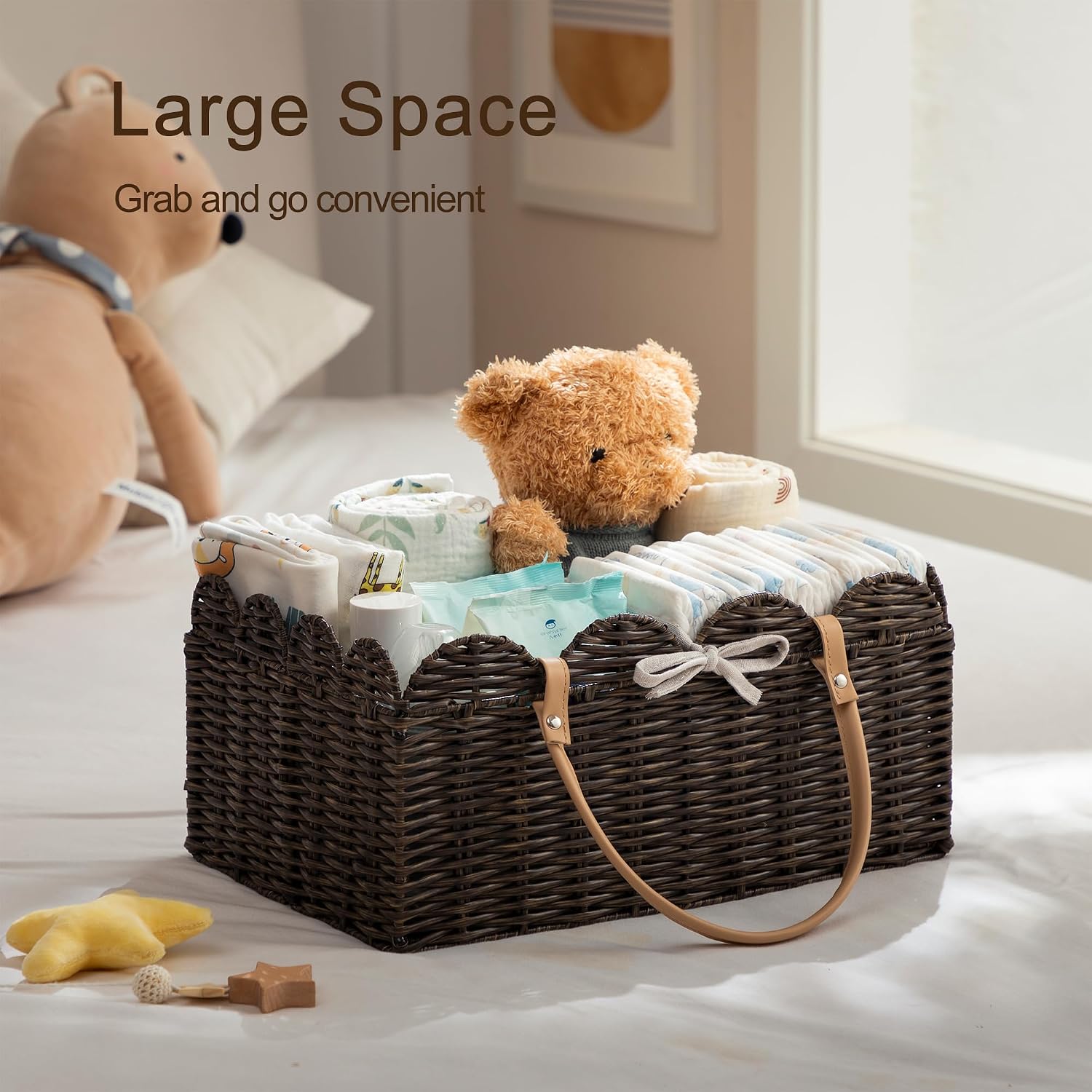 Portable Scalloped Plastic Wicker Woven Basket / Waterproof Plastic Brown / Large
