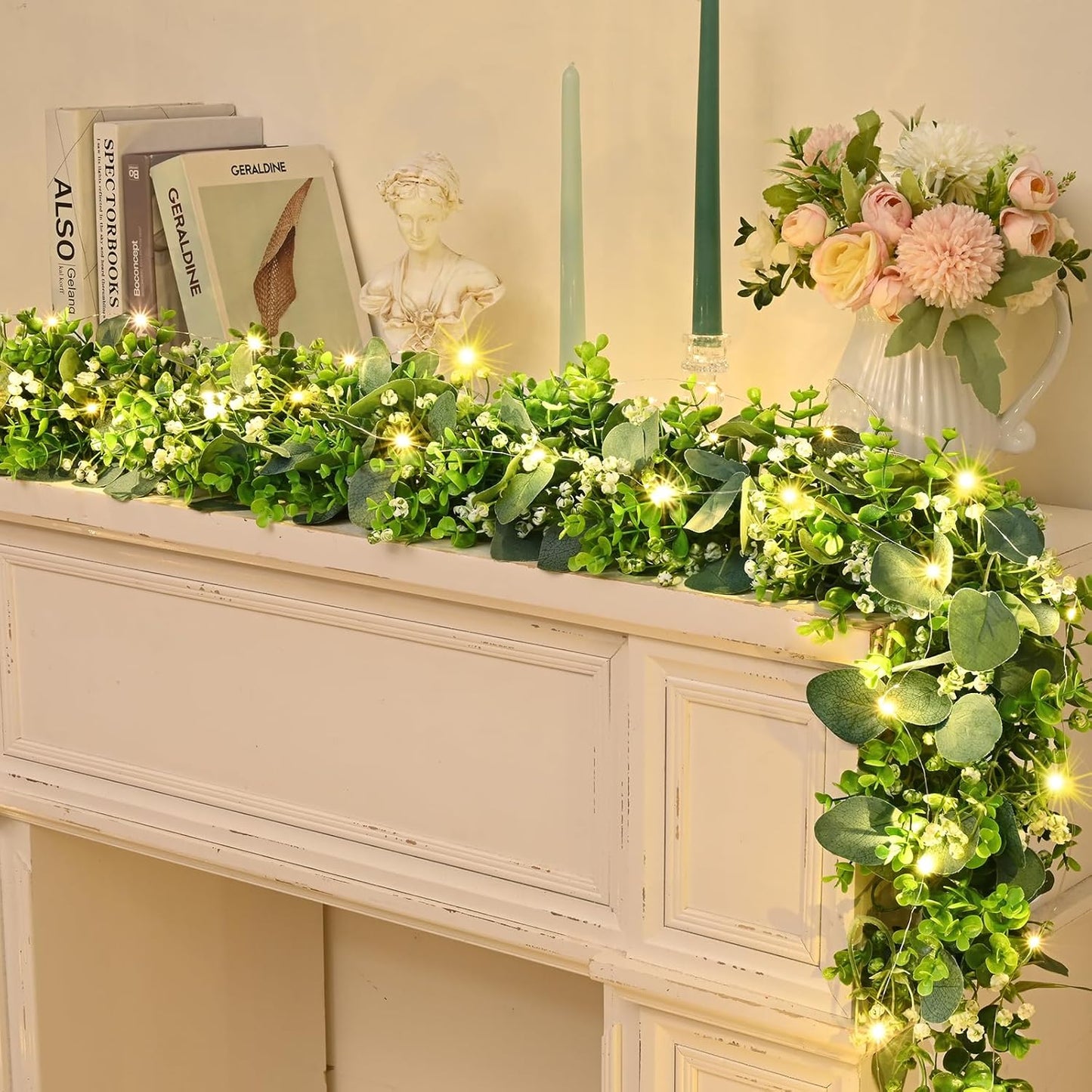 Garland / Flowers / Eucalyptus Garland with Lights / Green / 5.9 Inch / Set of 8