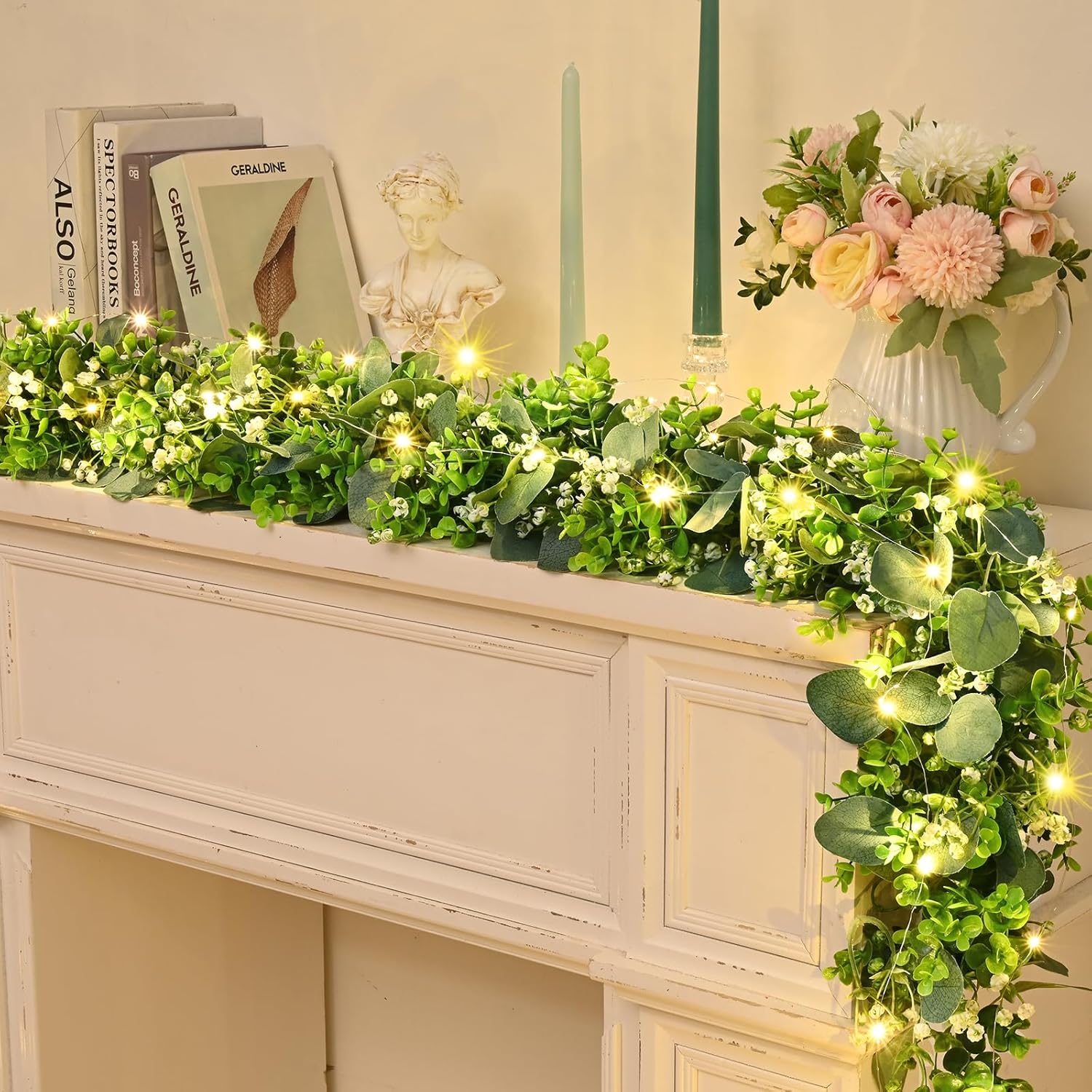 Garland / Flowers / Eucalyptus Garland with Lights / Green / 5.9 Inch / Set of 8