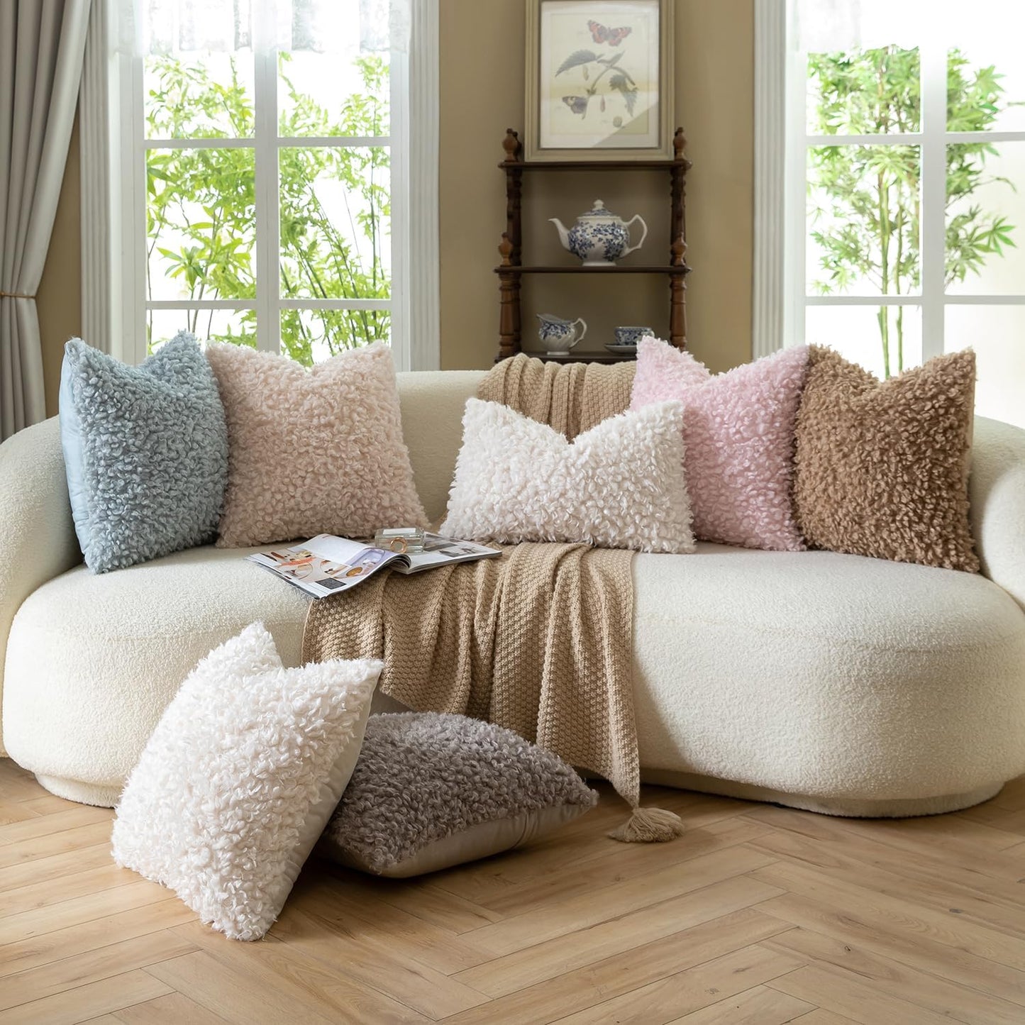 Faux Fur Throw Pillow Covers Boucle Decorative Sherpa Pillow / Cream White / 18 x 18 / Set of 2