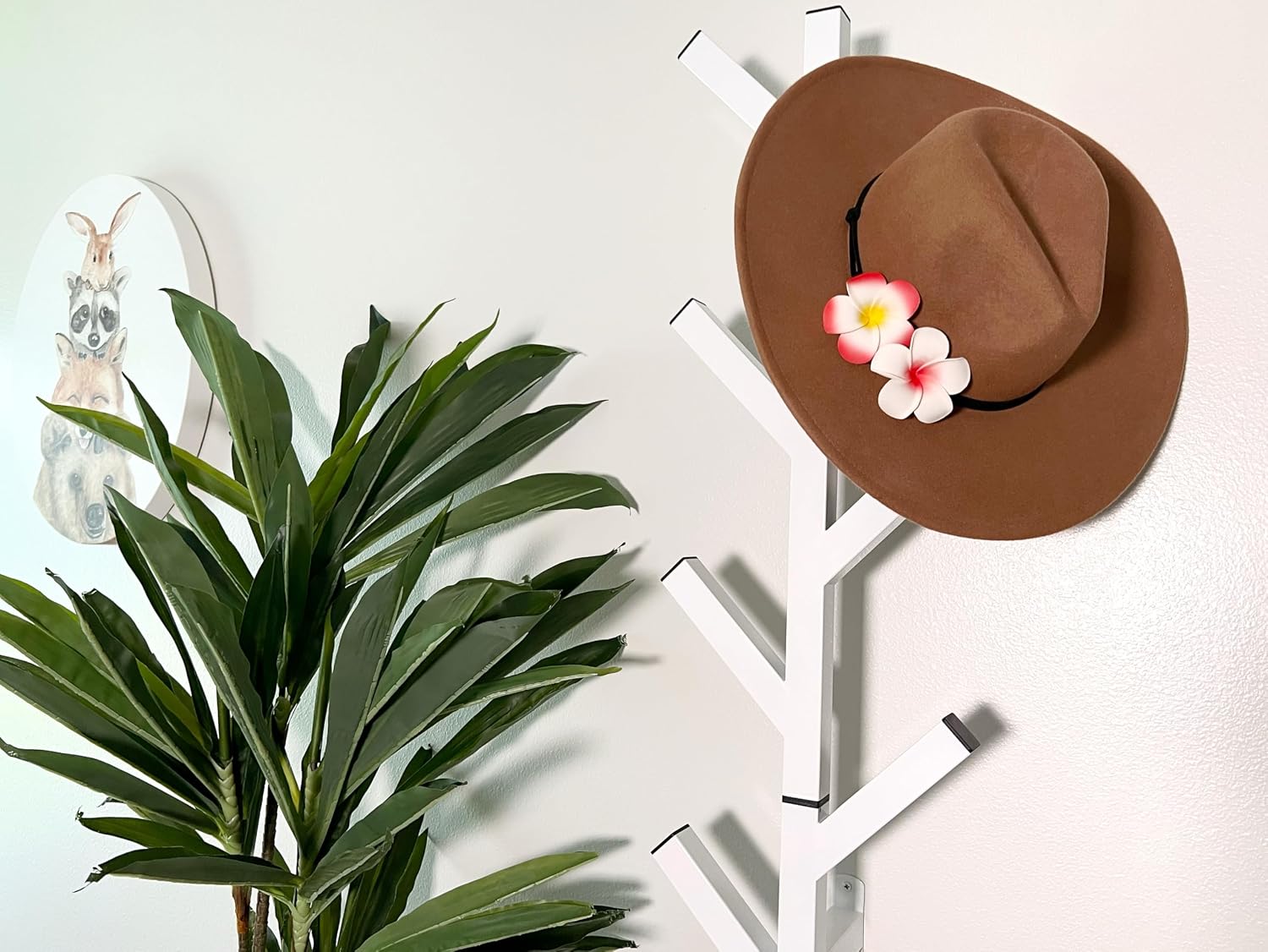 Coat Rack & Hat Rack – Modern Design – Wall Mounted – Stylish – (White)