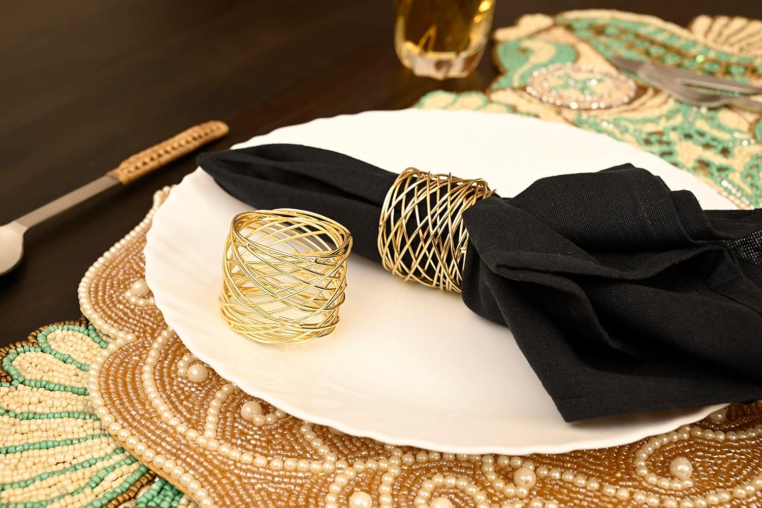Alpha Living Home Spiral Napkin Rings, Set of 12, Gold Metal | Iron construction, tarnish-resistant finish, 2x2x1.5 in
