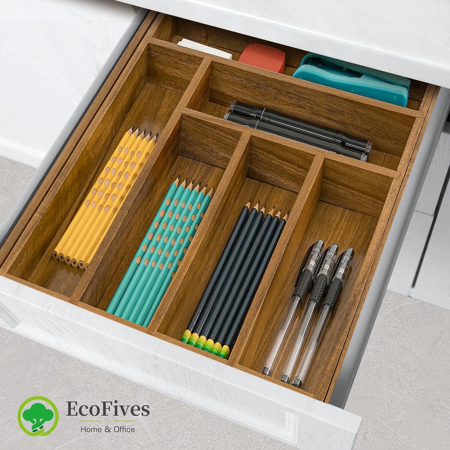 Luxury Acacia Kitchen Drawer Organizer - Silverware Organizer - Utensil Holder and Cutlery Tray with Grooved Drawer