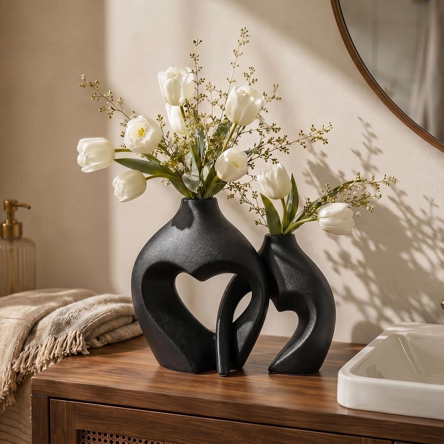 Ceramic Flower Vases Home Decor Heart Shaped Vase Nordic Heart Shaped Vases / Black / Set of 2