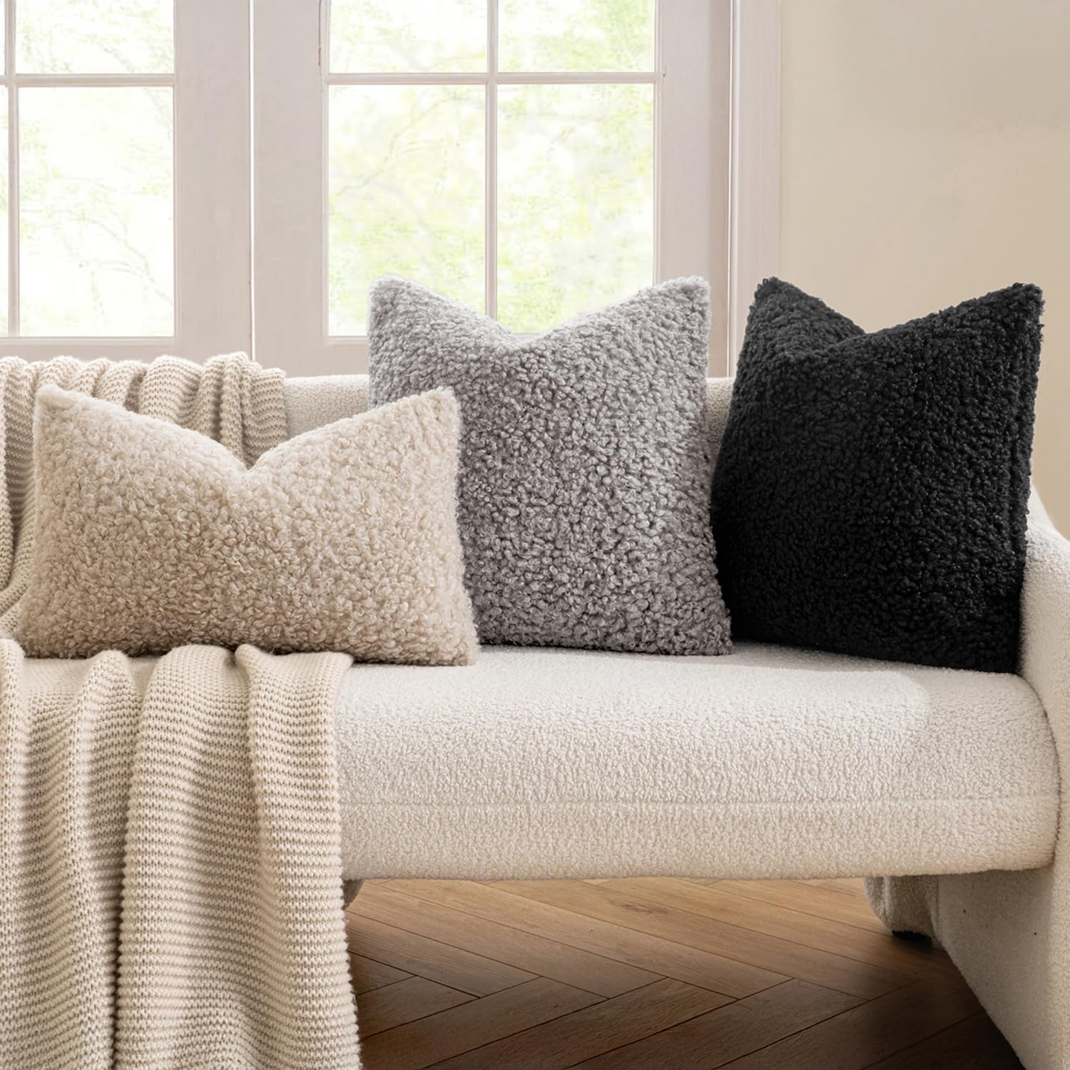 Throw Pillow Covers Neutral Faux Fur Decorative Sherpa Pillow Covers / 18 x 18 / Black / Set of 2