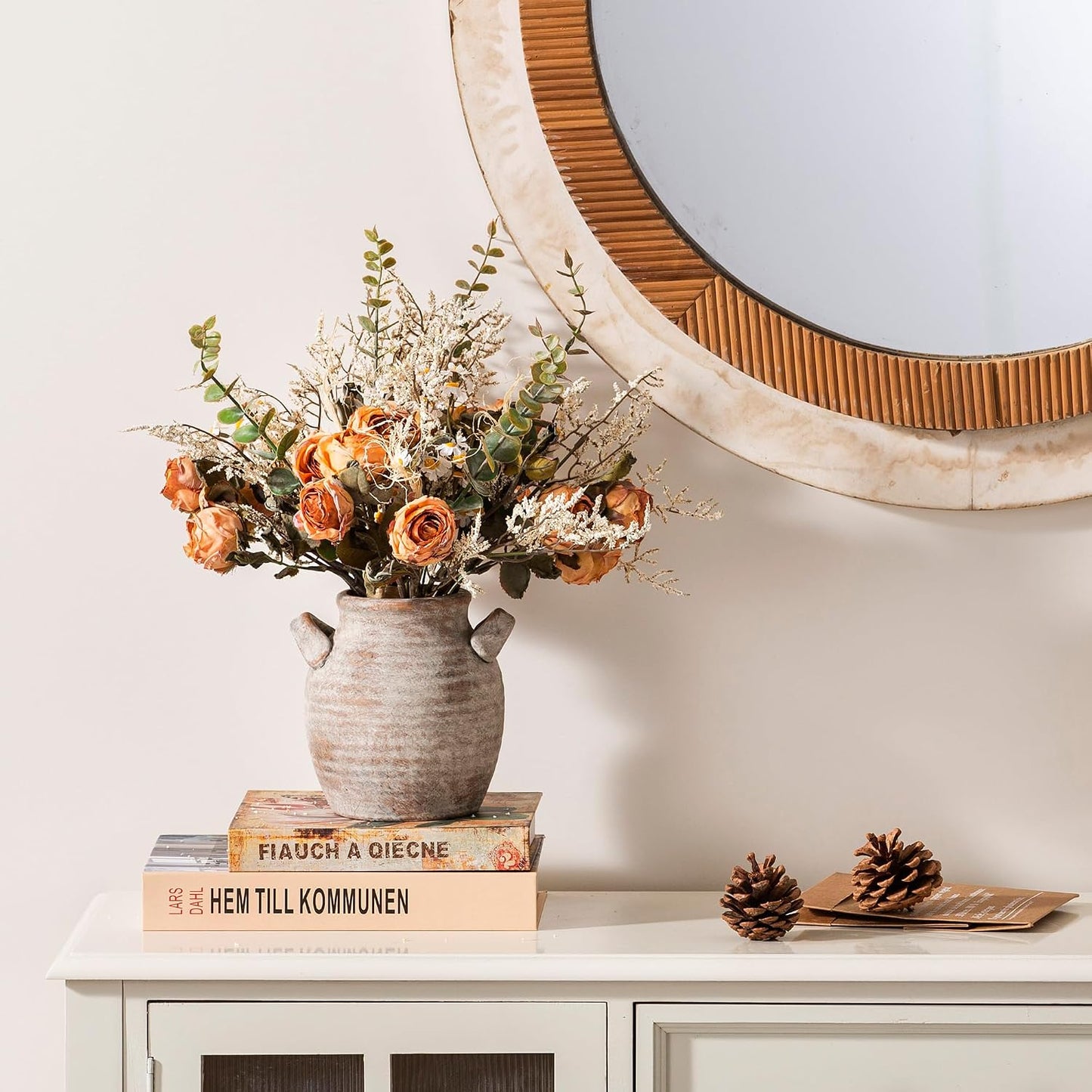 Farmhouse Table Vases / 6" Retro